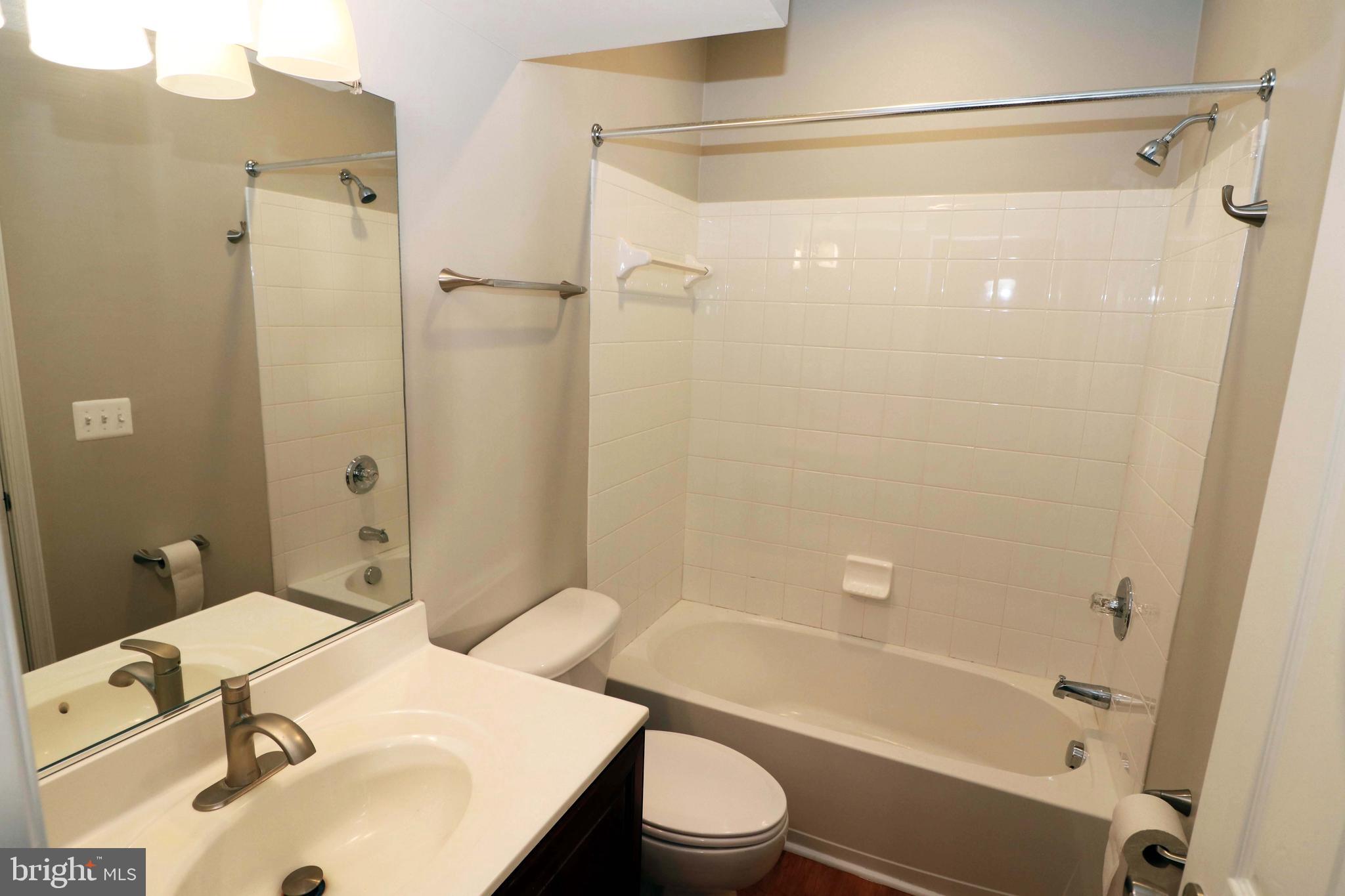 HOPEWELLS LANDING - Residential