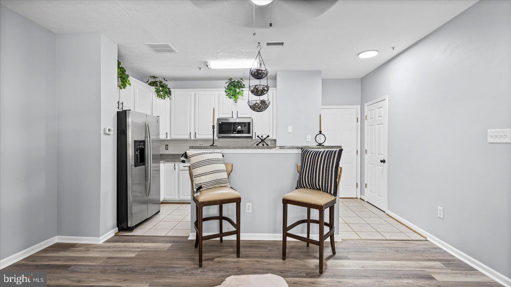 VILLAGE OF MILL RUN - Residential