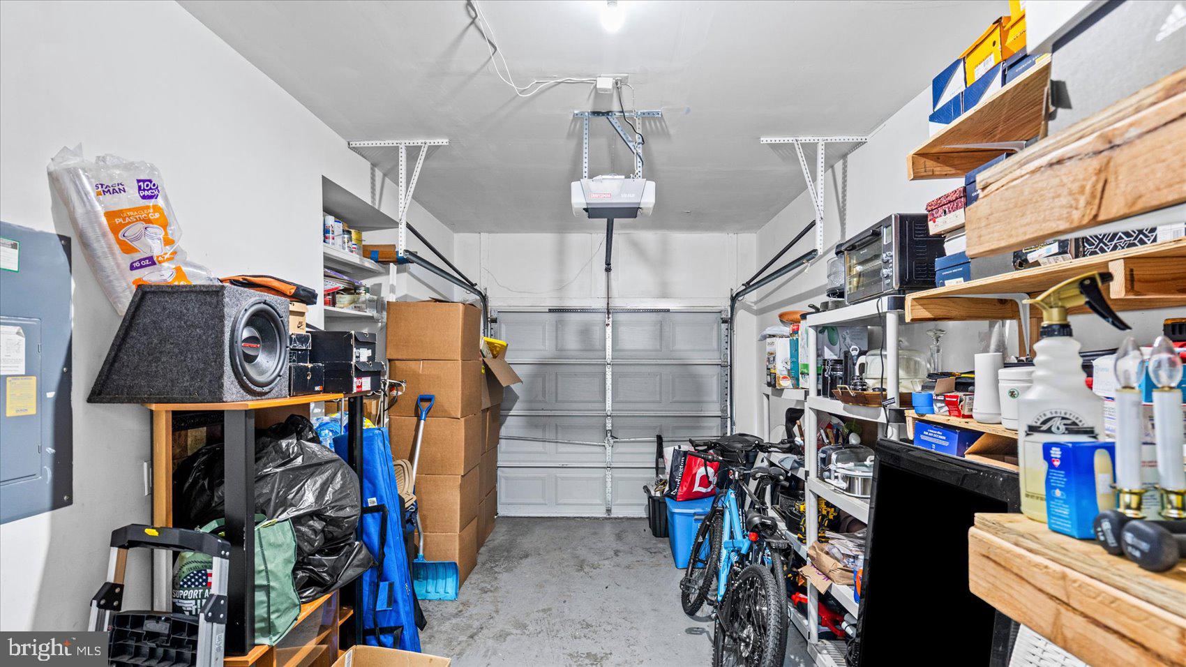 VILLAGE OF MILL RUN - Residential