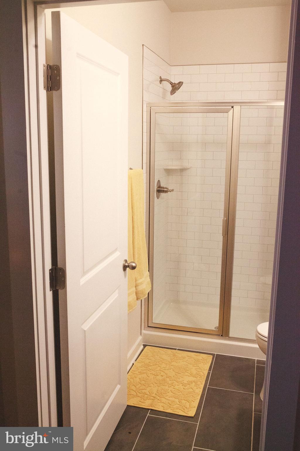 HIGHLANDER PARK - Residential Lease