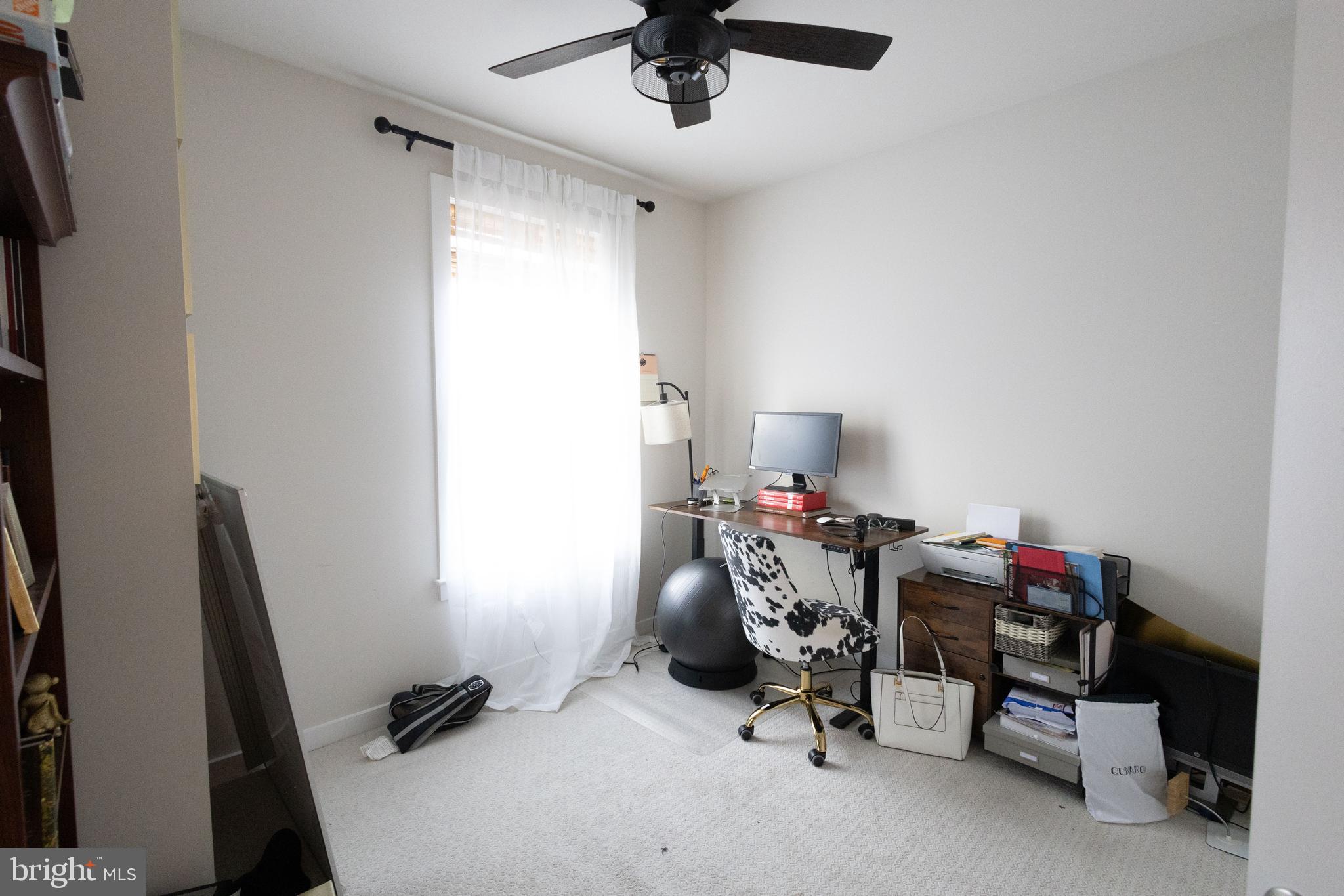 HIGHLANDER PARK - Residential Lease