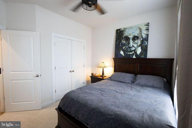 HIGHLANDER PARK - Residential Lease