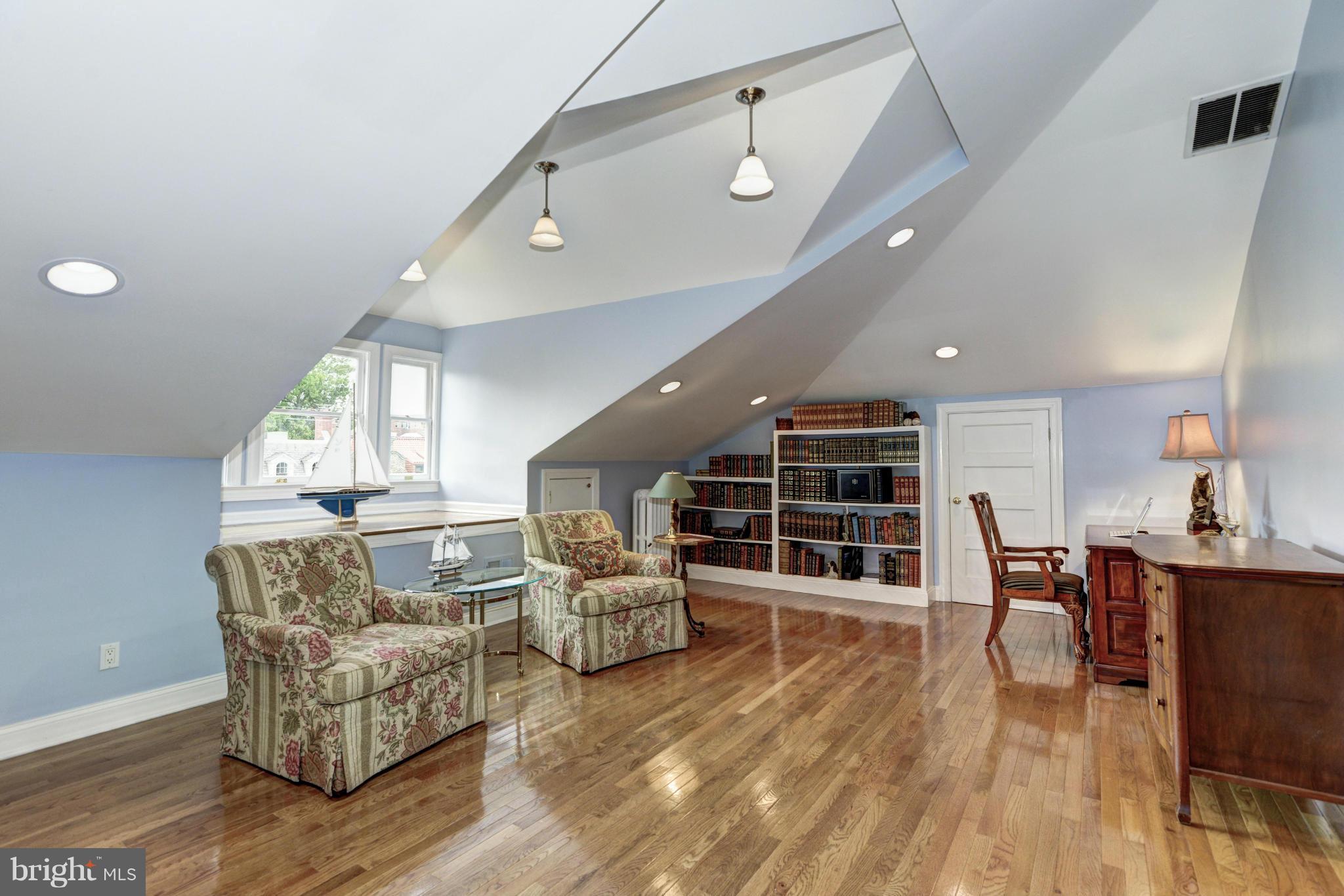 KALORAMA - Residential
