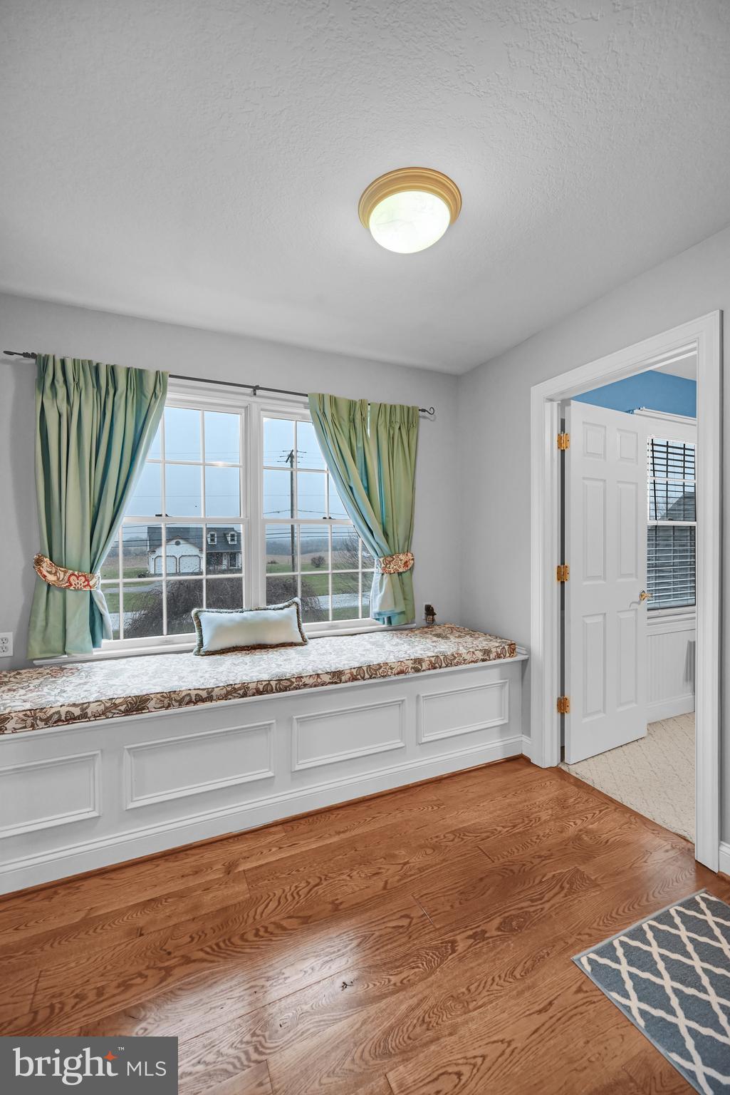 NEW PARK - Residential