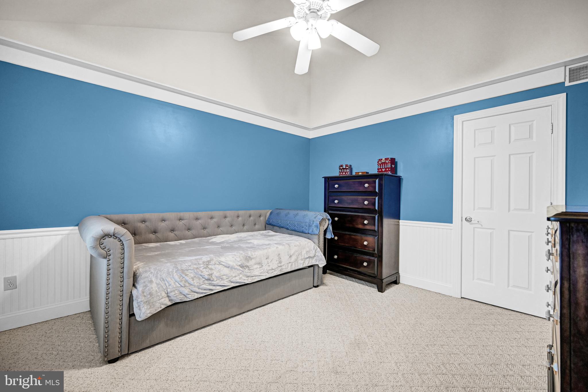 NEW PARK - Residential