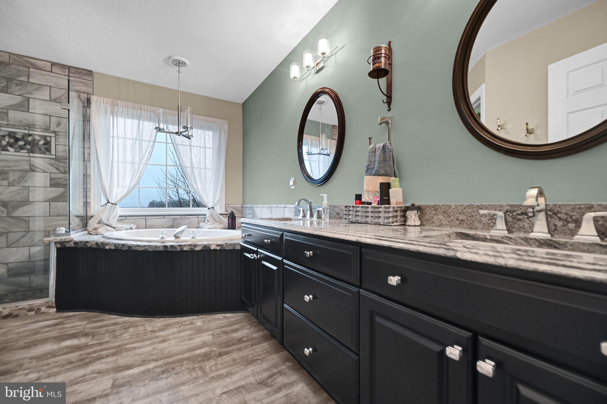 NEW PARK - Residential