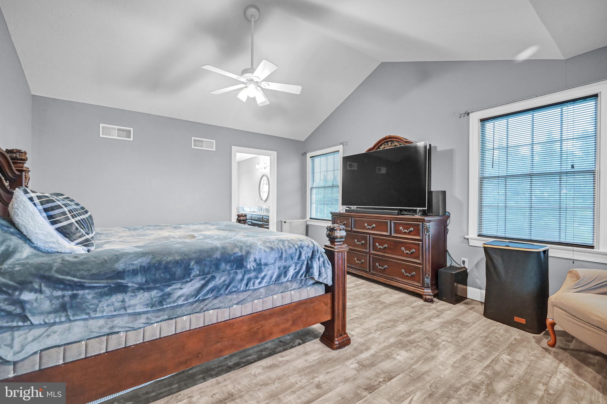 NEW PARK - Residential