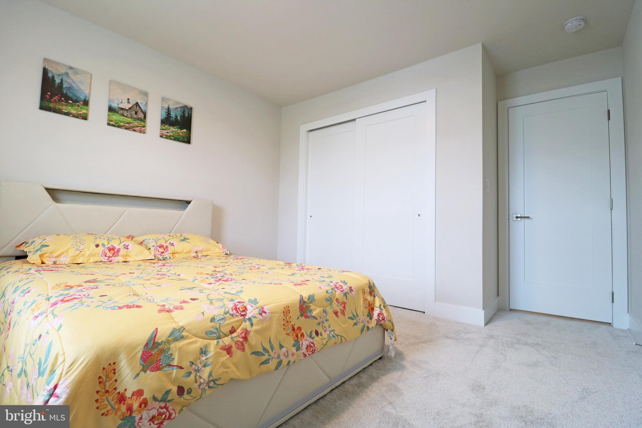 KING OF PRUSSIA - Residential