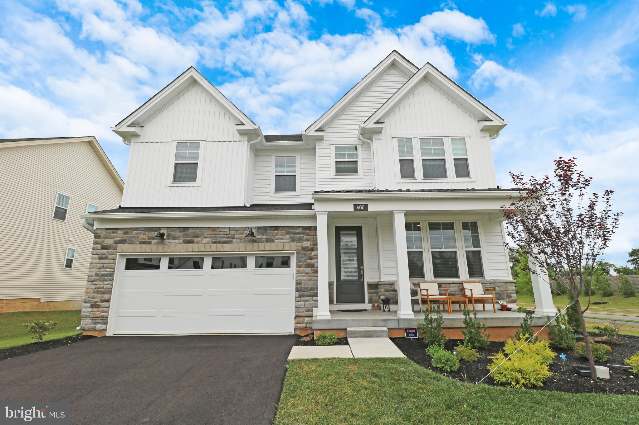 400 CHESTNUT WAY