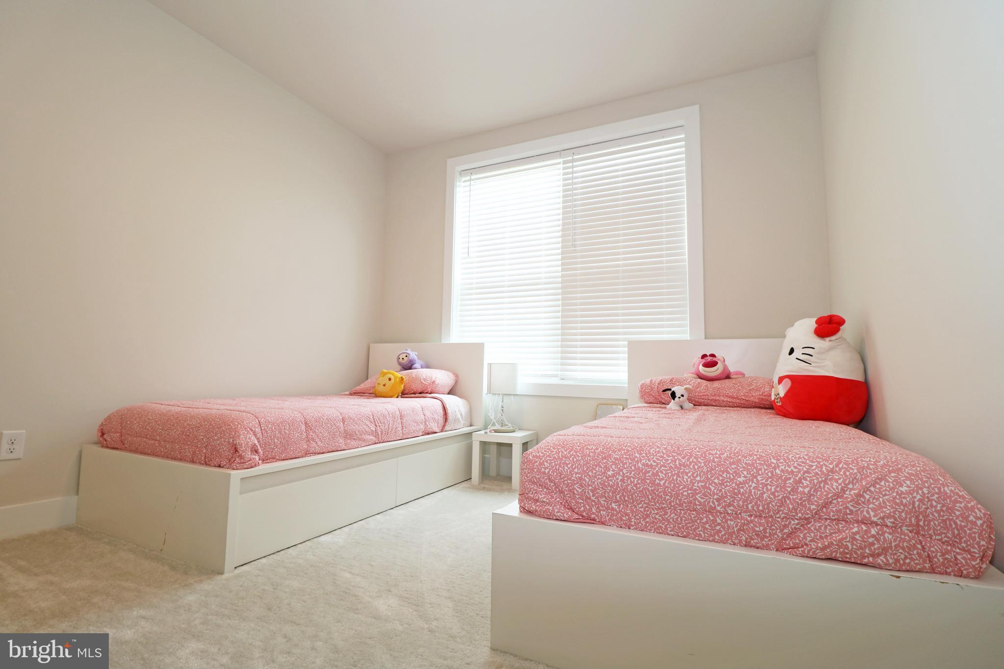 KING OF PRUSSIA - Residential