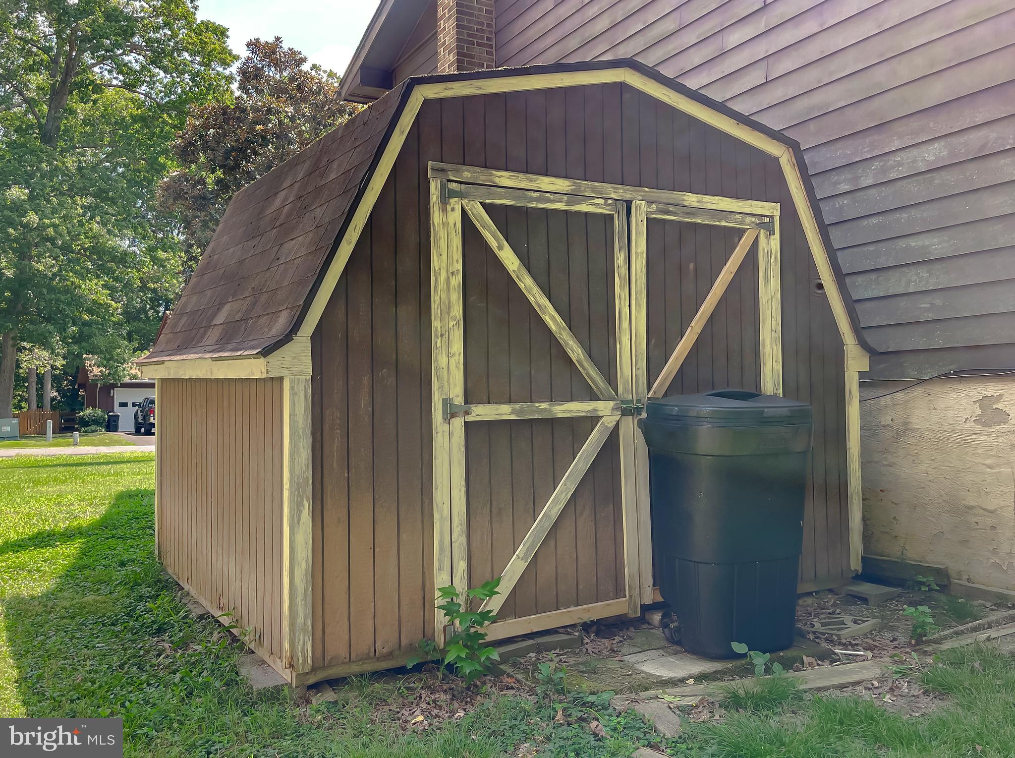 CEDAR COVE - Residential