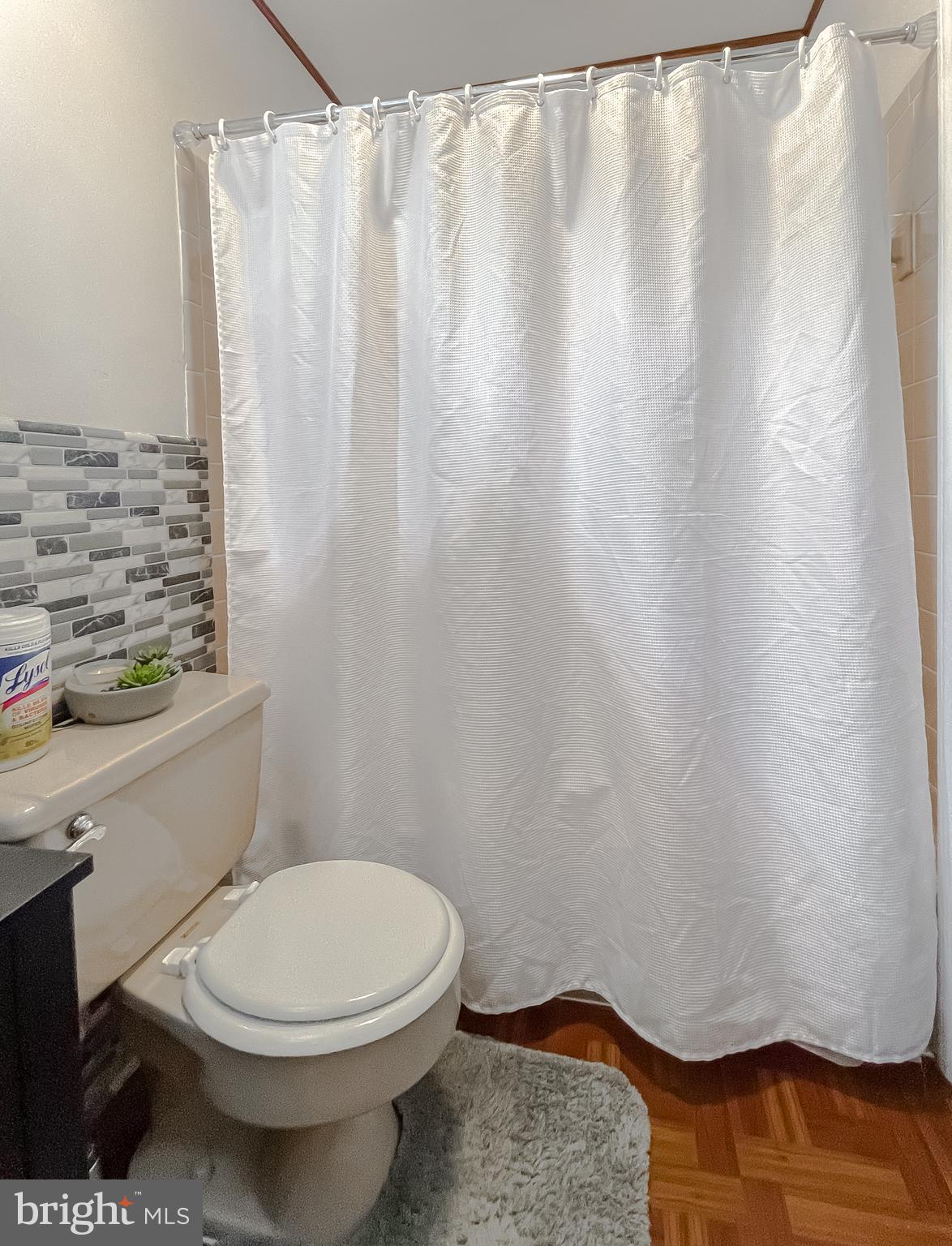 CEDAR COVE - Residential