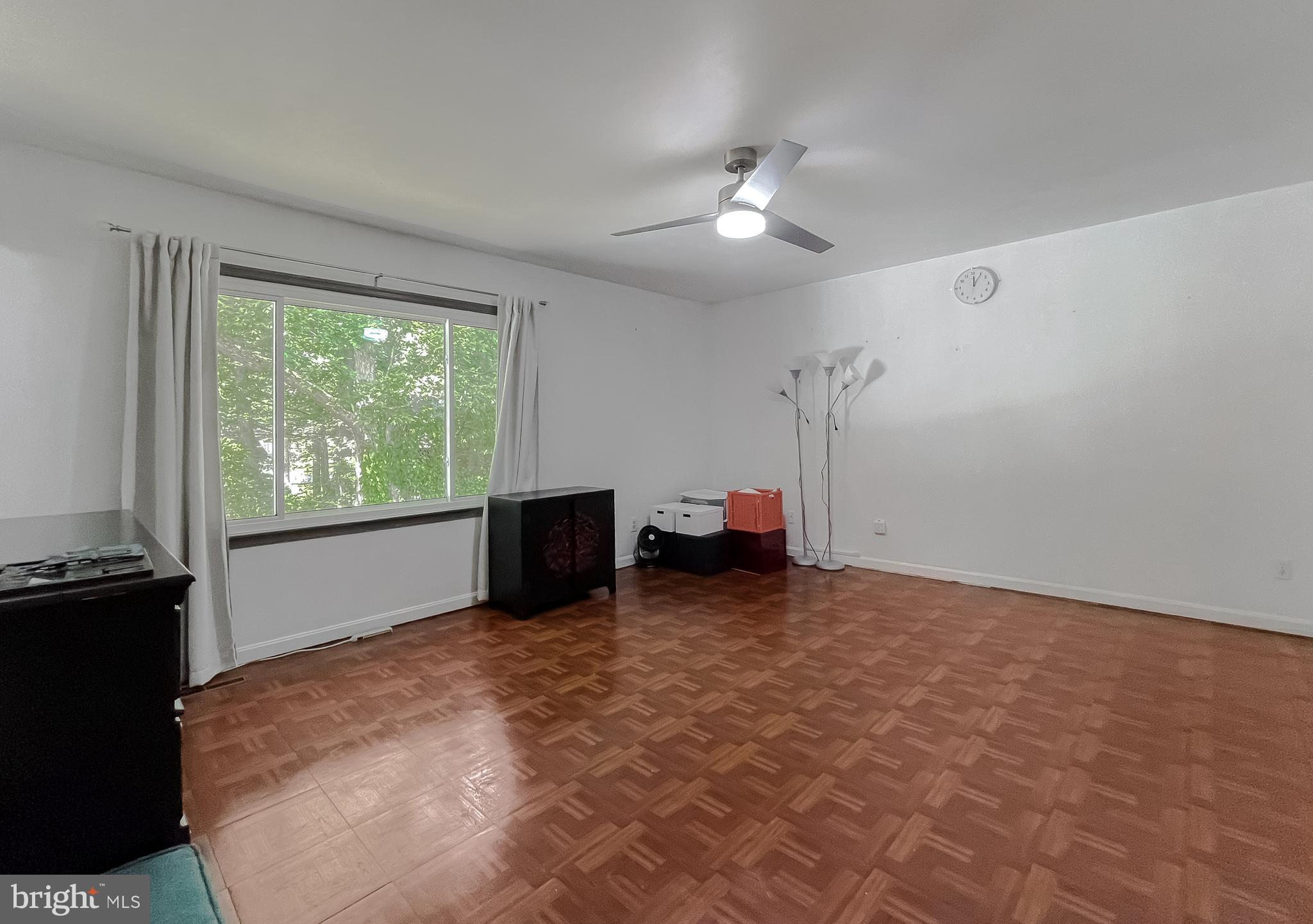 CEDAR COVE - Residential