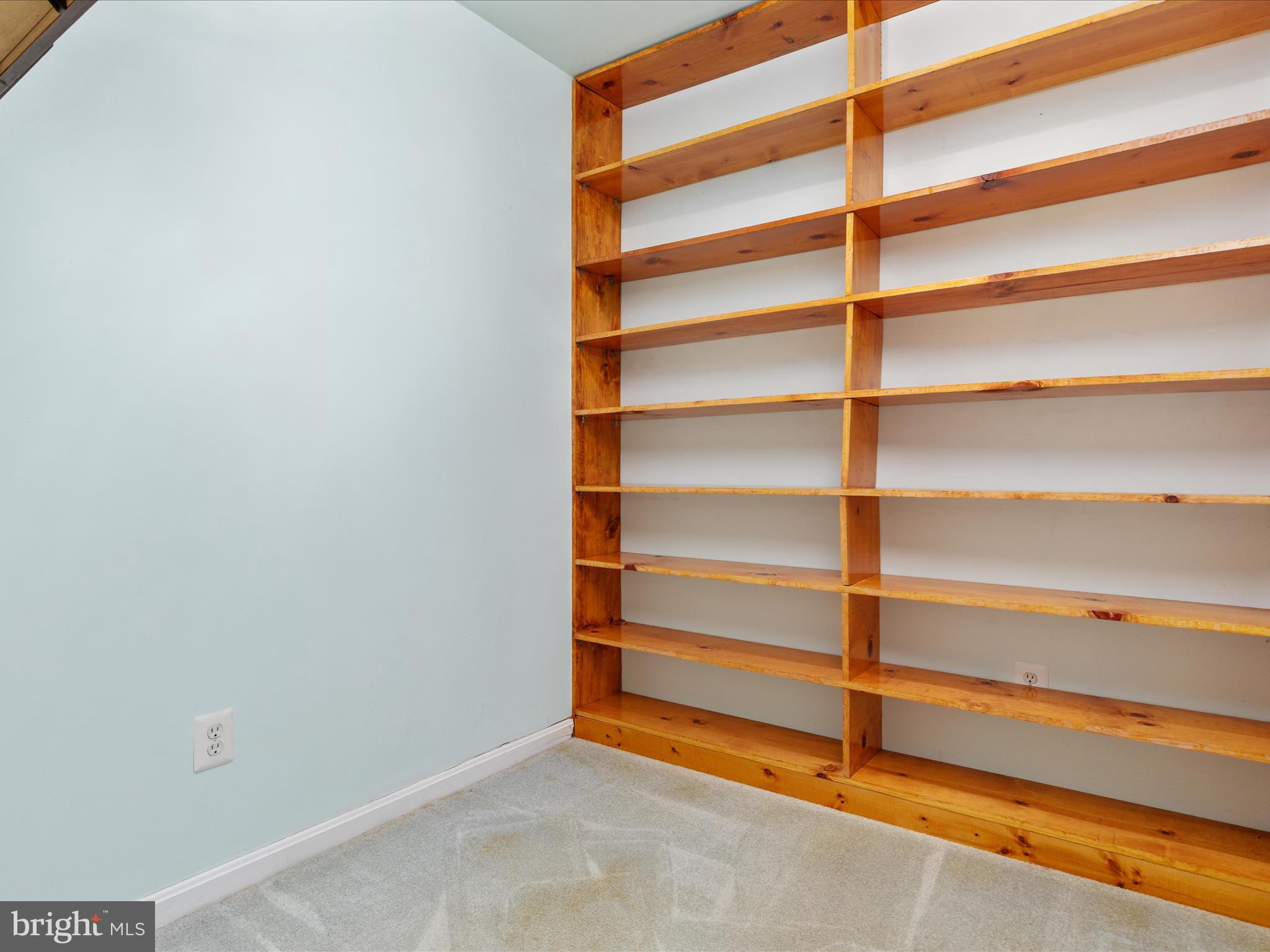 RIVER OF THE VALLEY - Residential