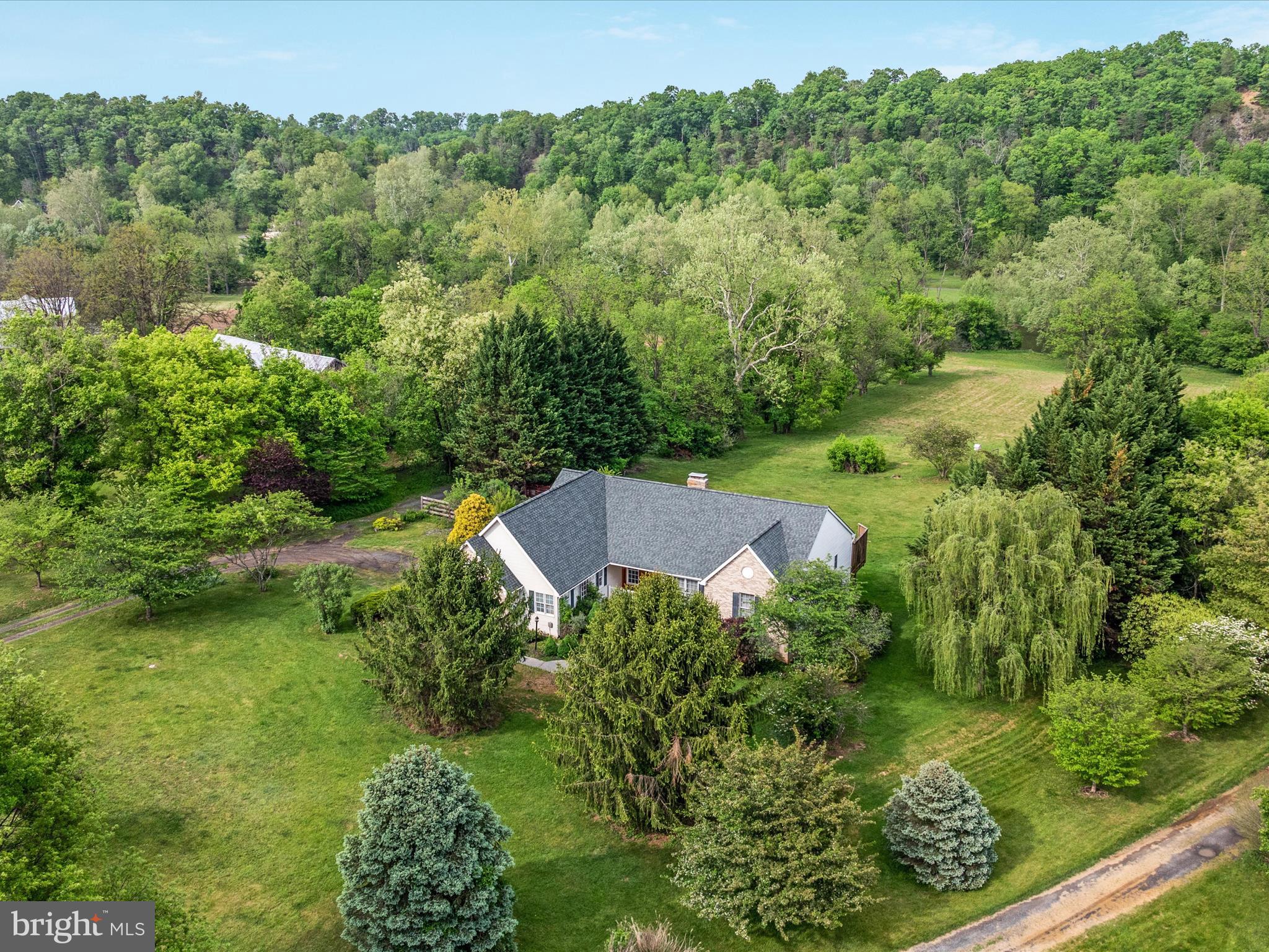 RIVER OF THE VALLEY - Residential