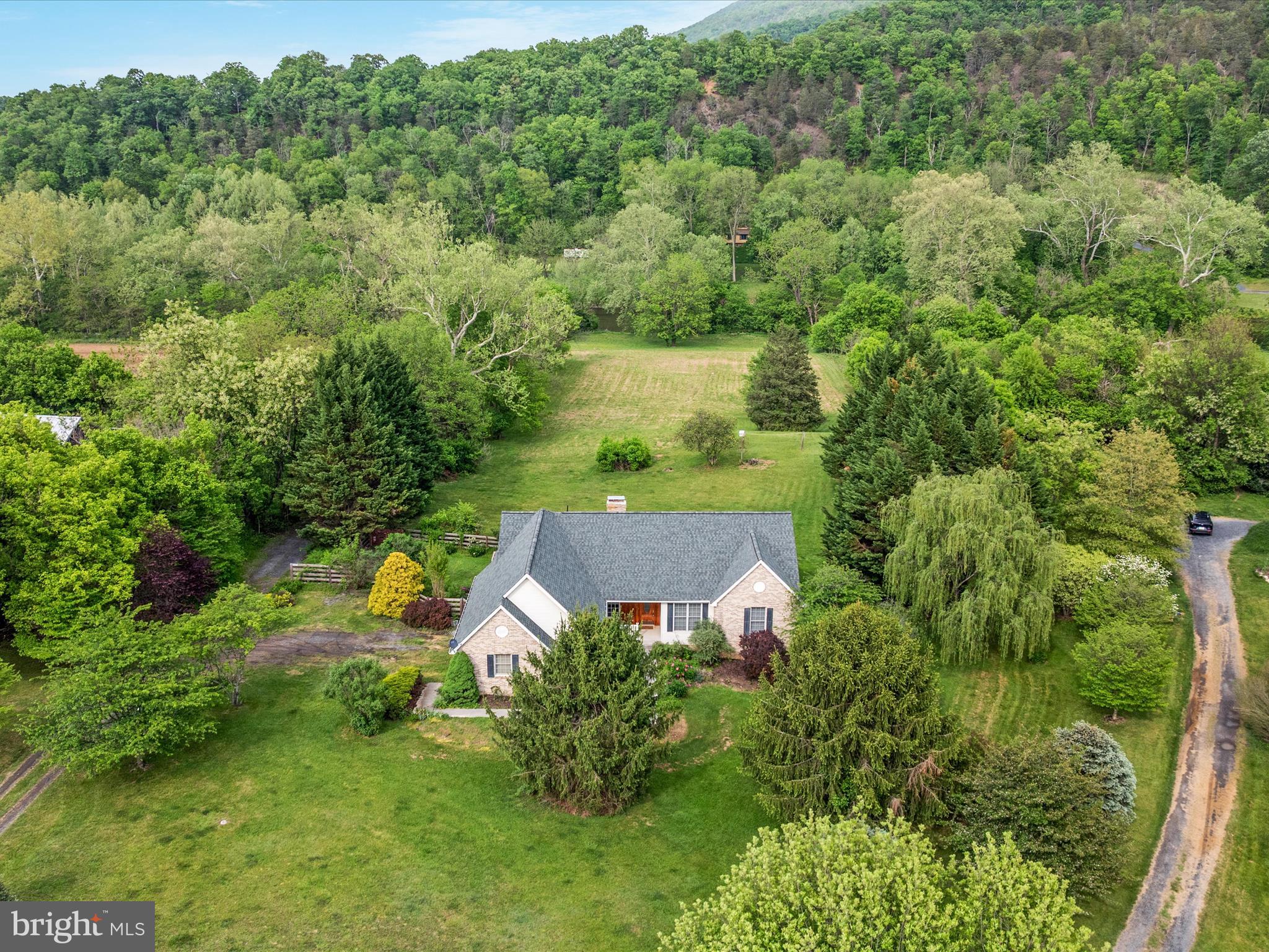 RIVER OF THE VALLEY - Residential