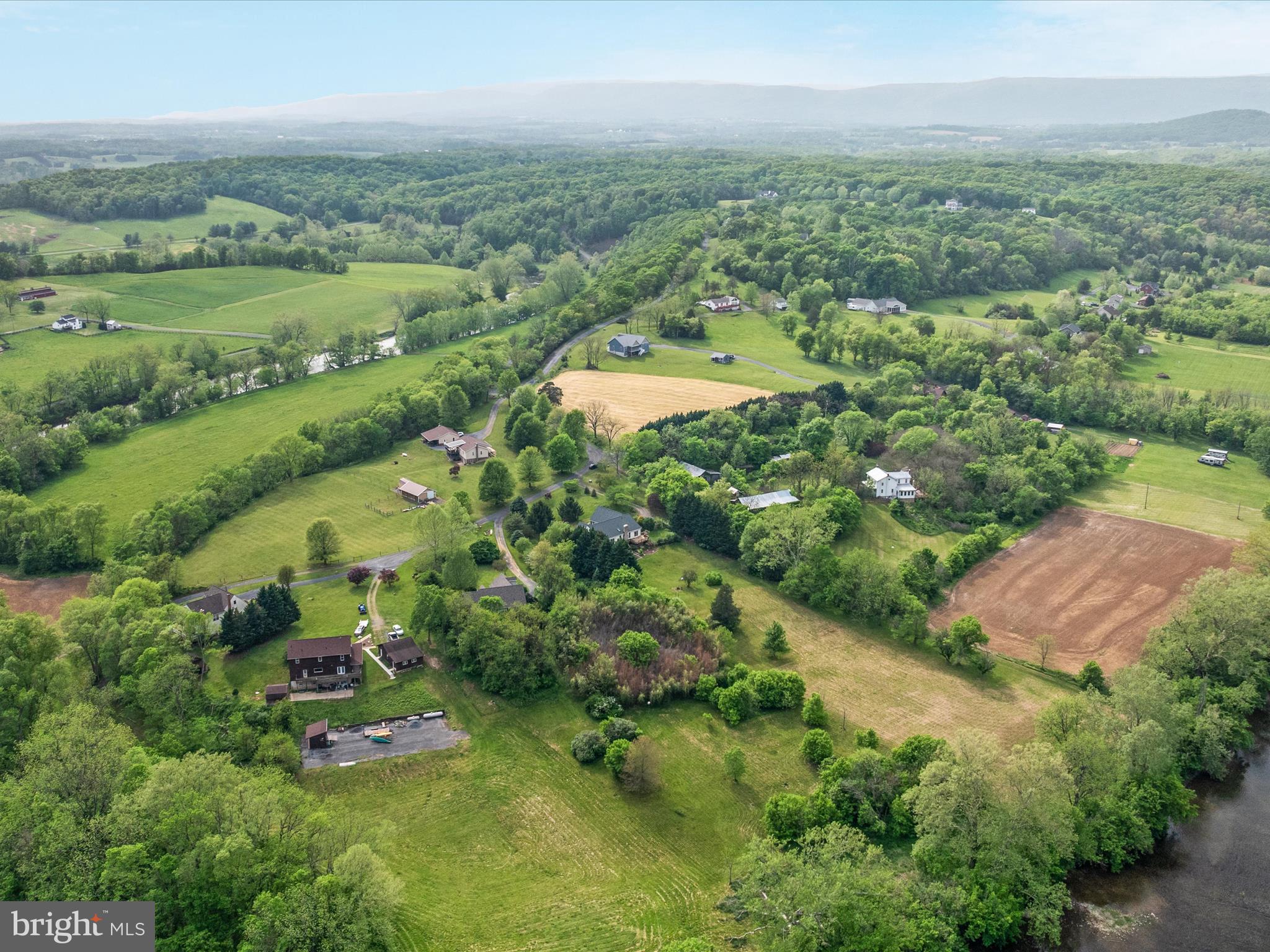 RIVER OF THE VALLEY - Residential