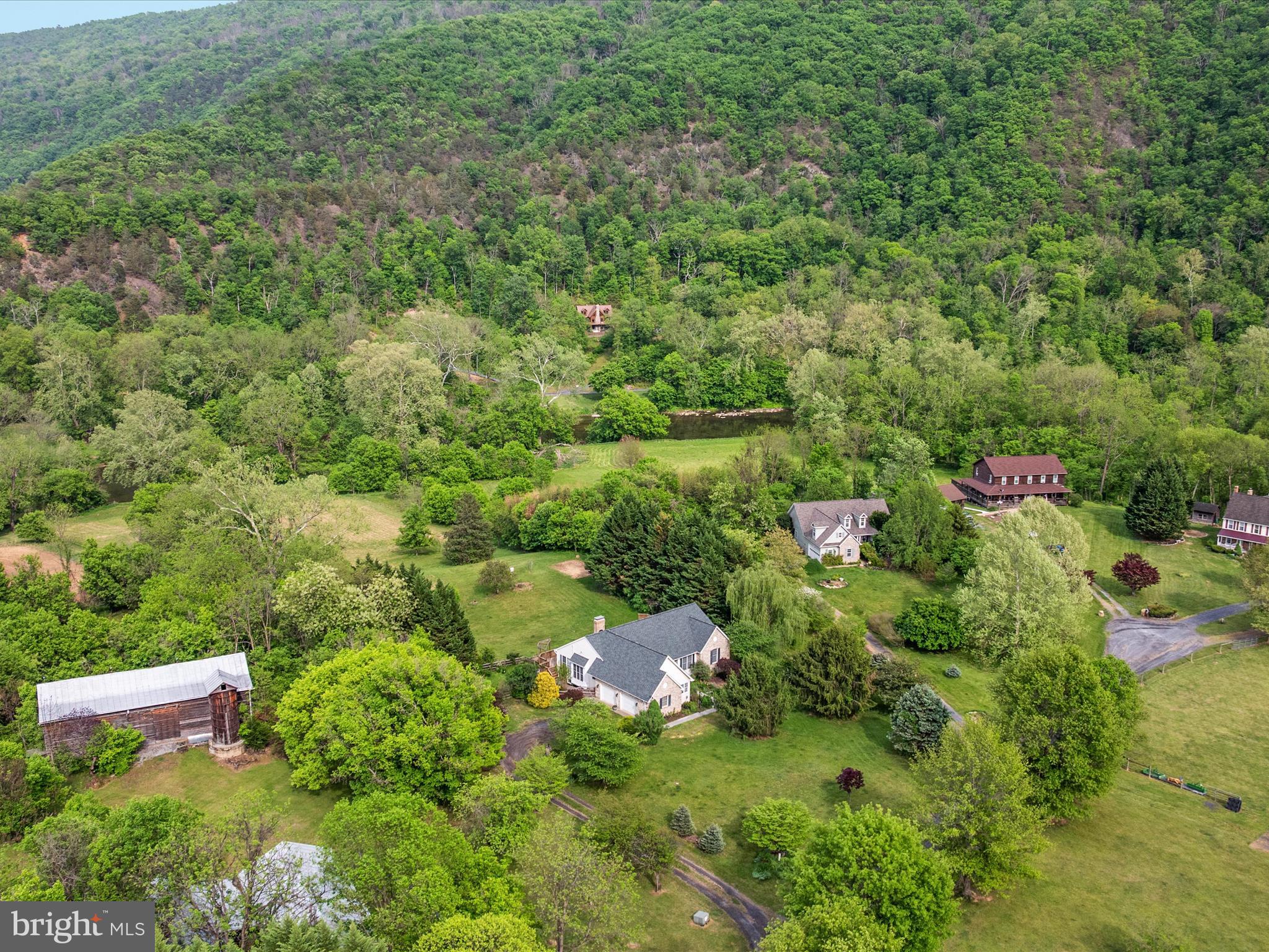 RIVER OF THE VALLEY - Residential