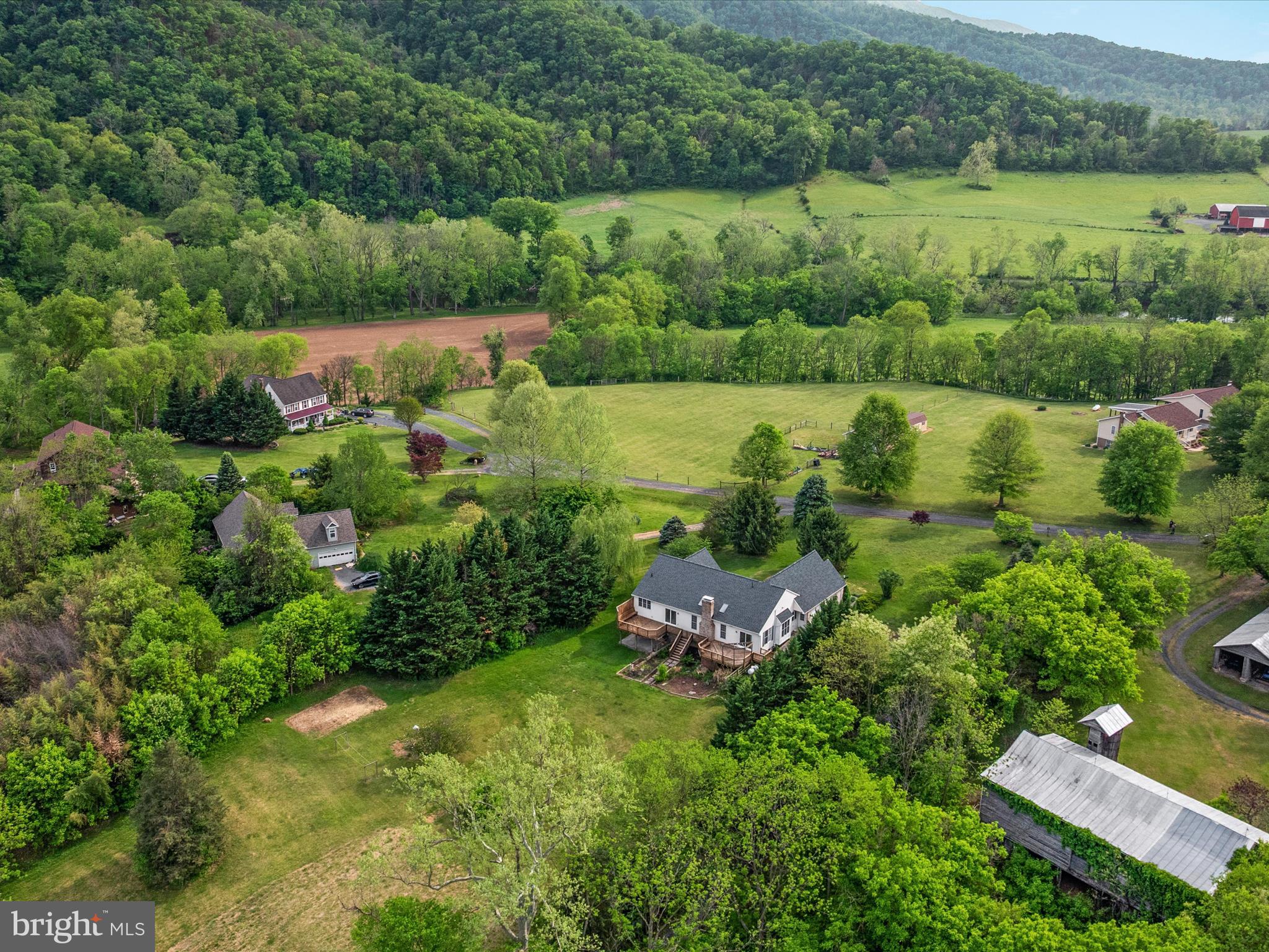 RIVER OF THE VALLEY - Residential