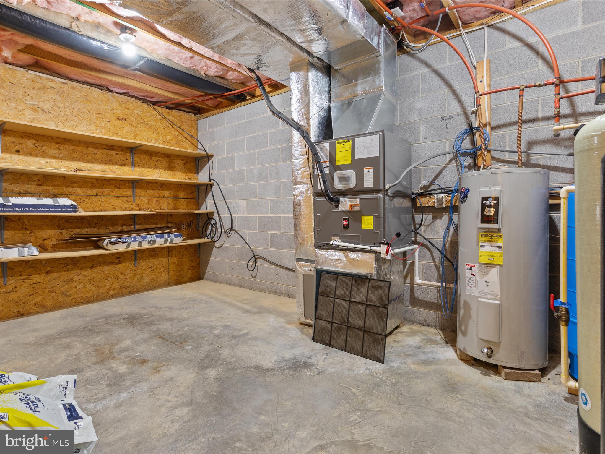 RIVER OF THE VALLEY - Residential