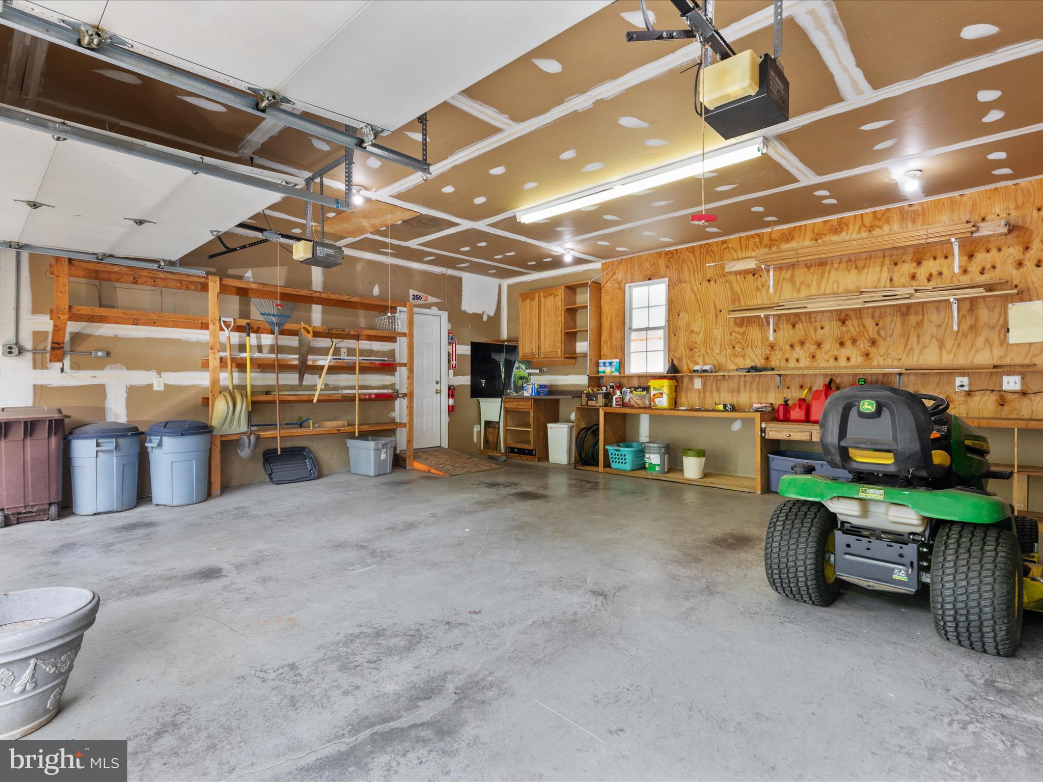 RIVER OF THE VALLEY - Residential