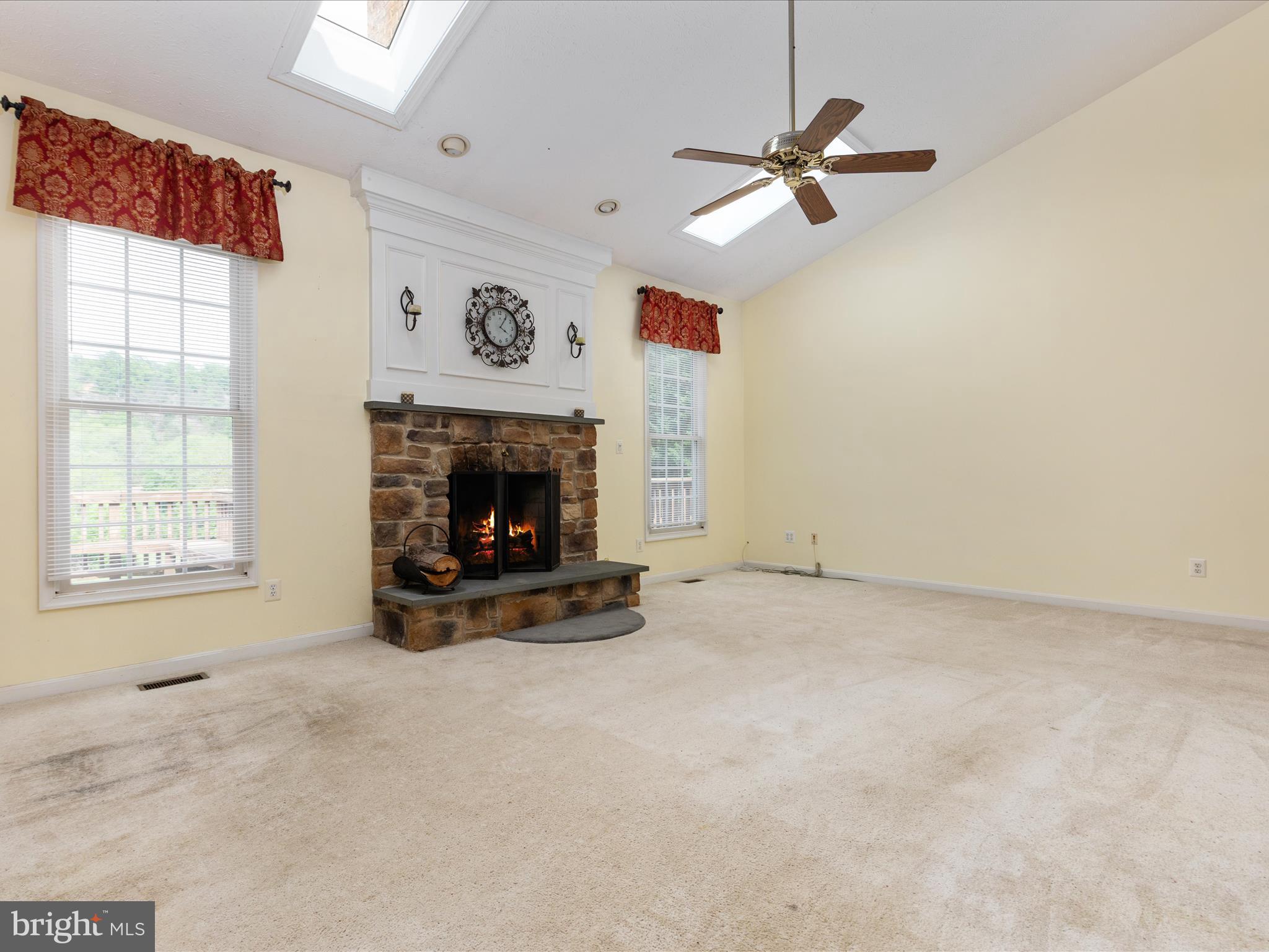 RIVER OF THE VALLEY - Residential