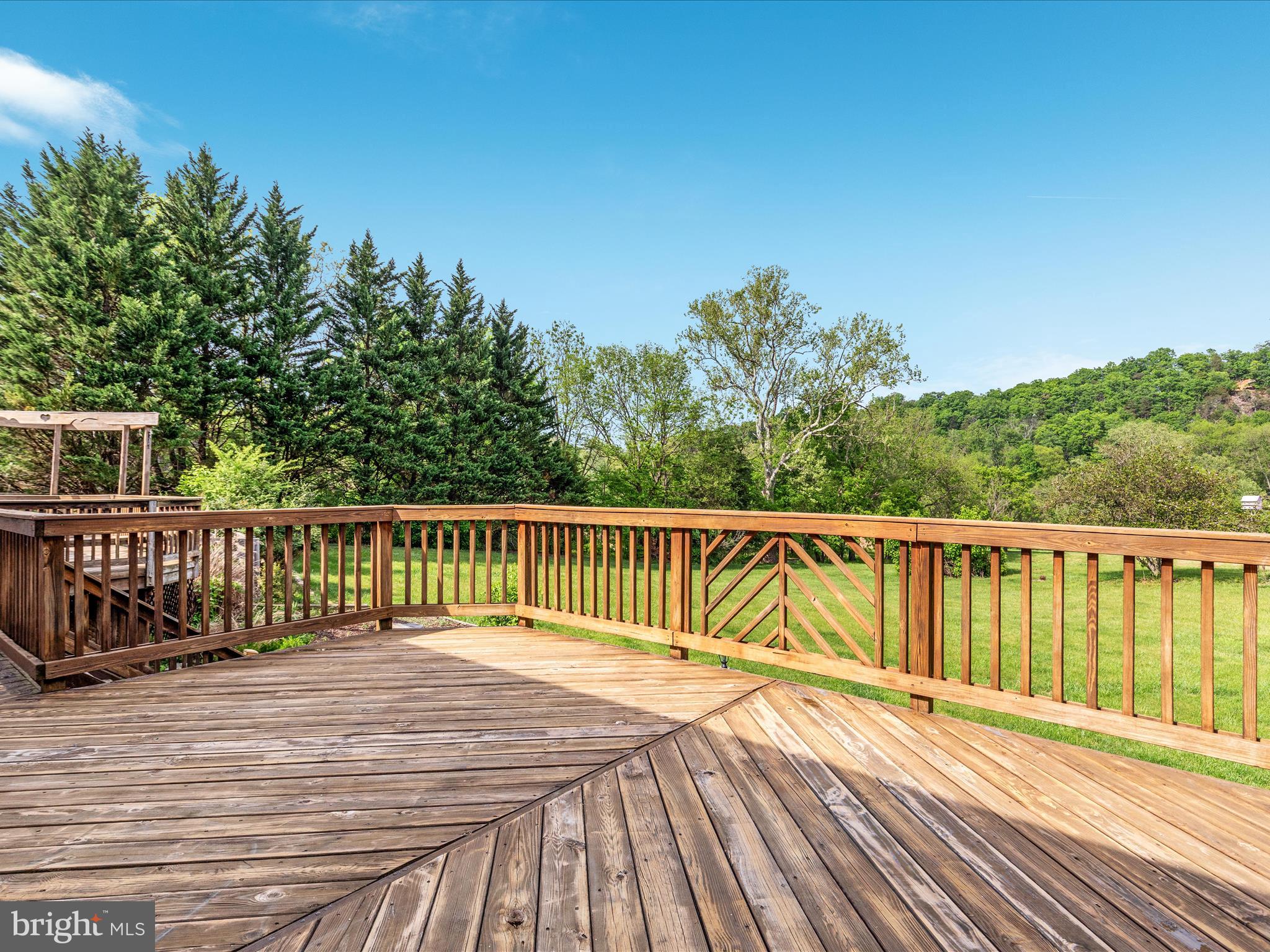 RIVER OF THE VALLEY - Residential