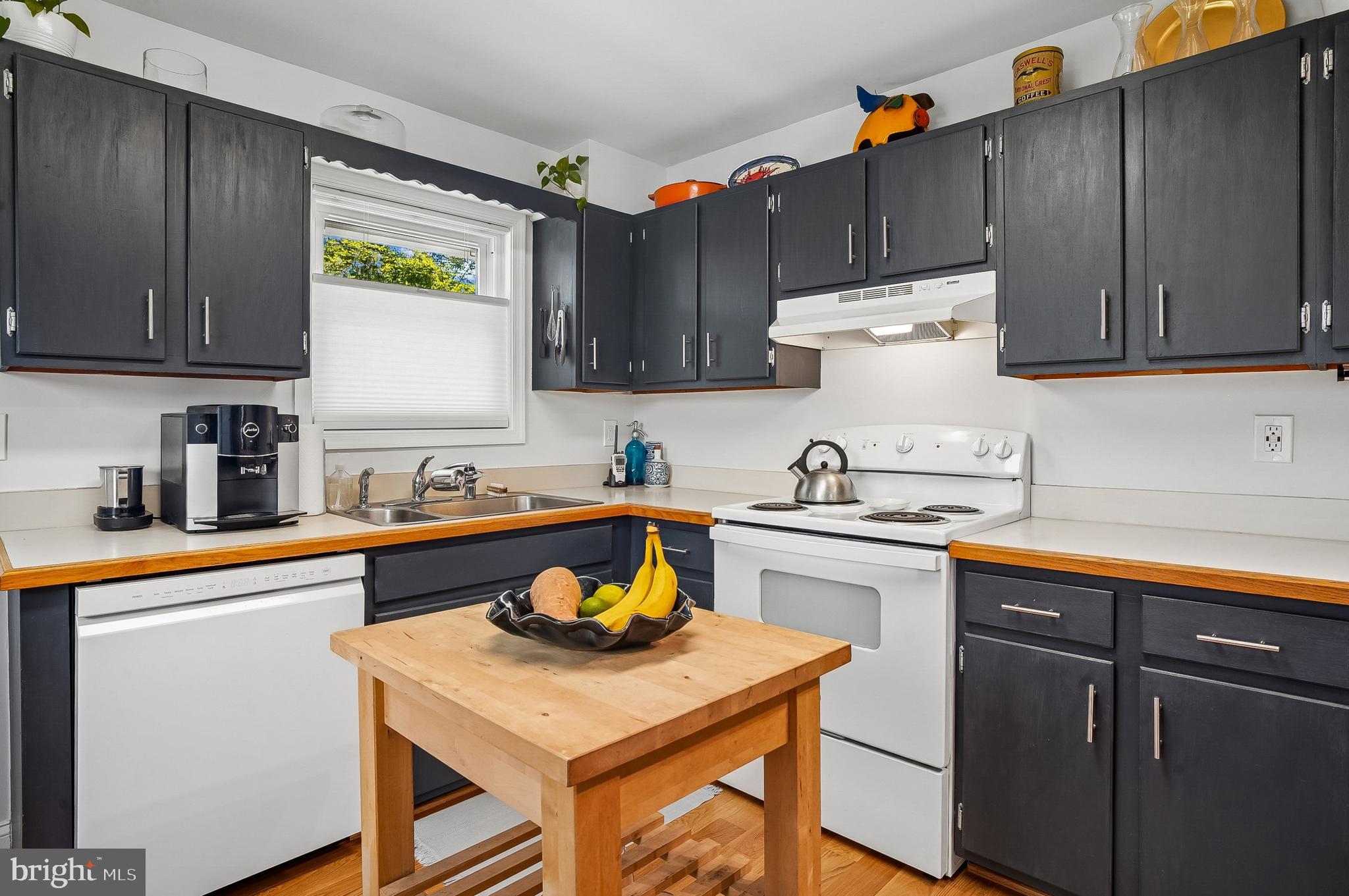 EASTPORT - Residential