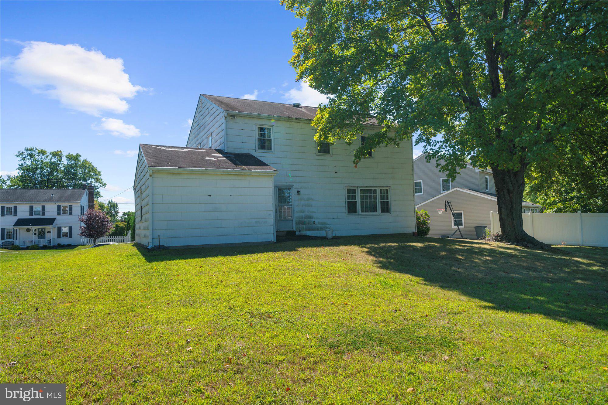 SWEET BRIAR - Residential
