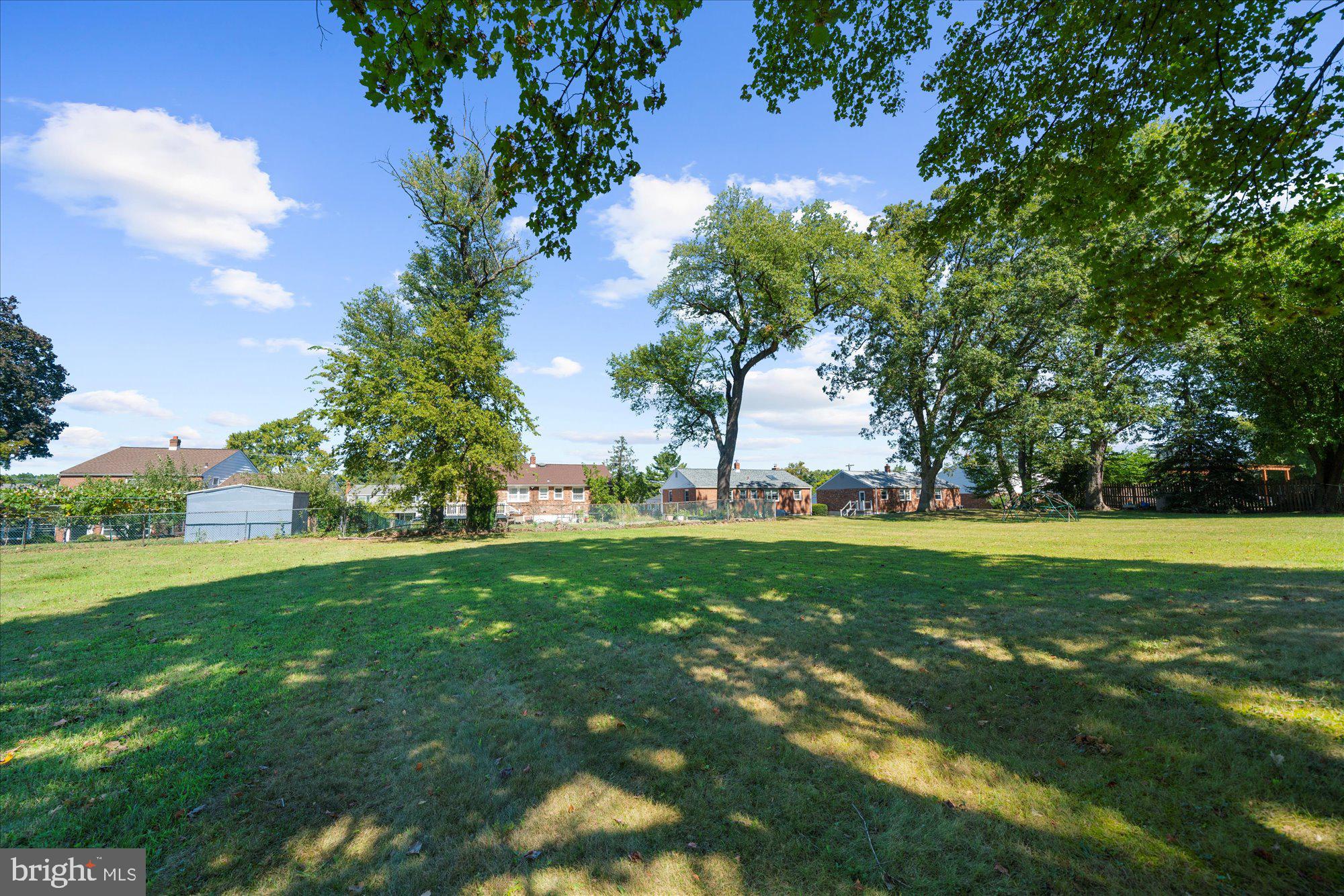 SWEET BRIAR - Residential