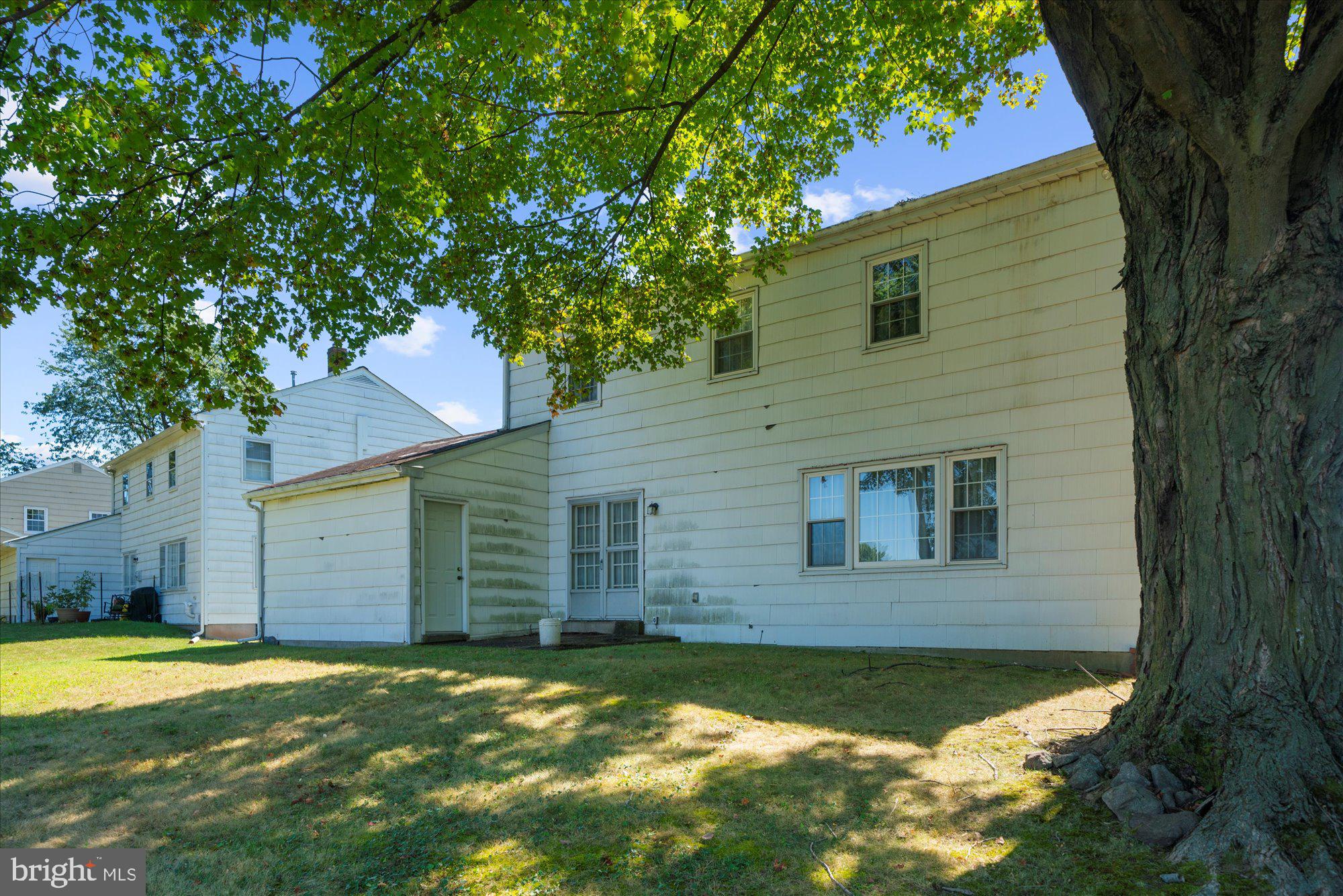 SWEET BRIAR - Residential