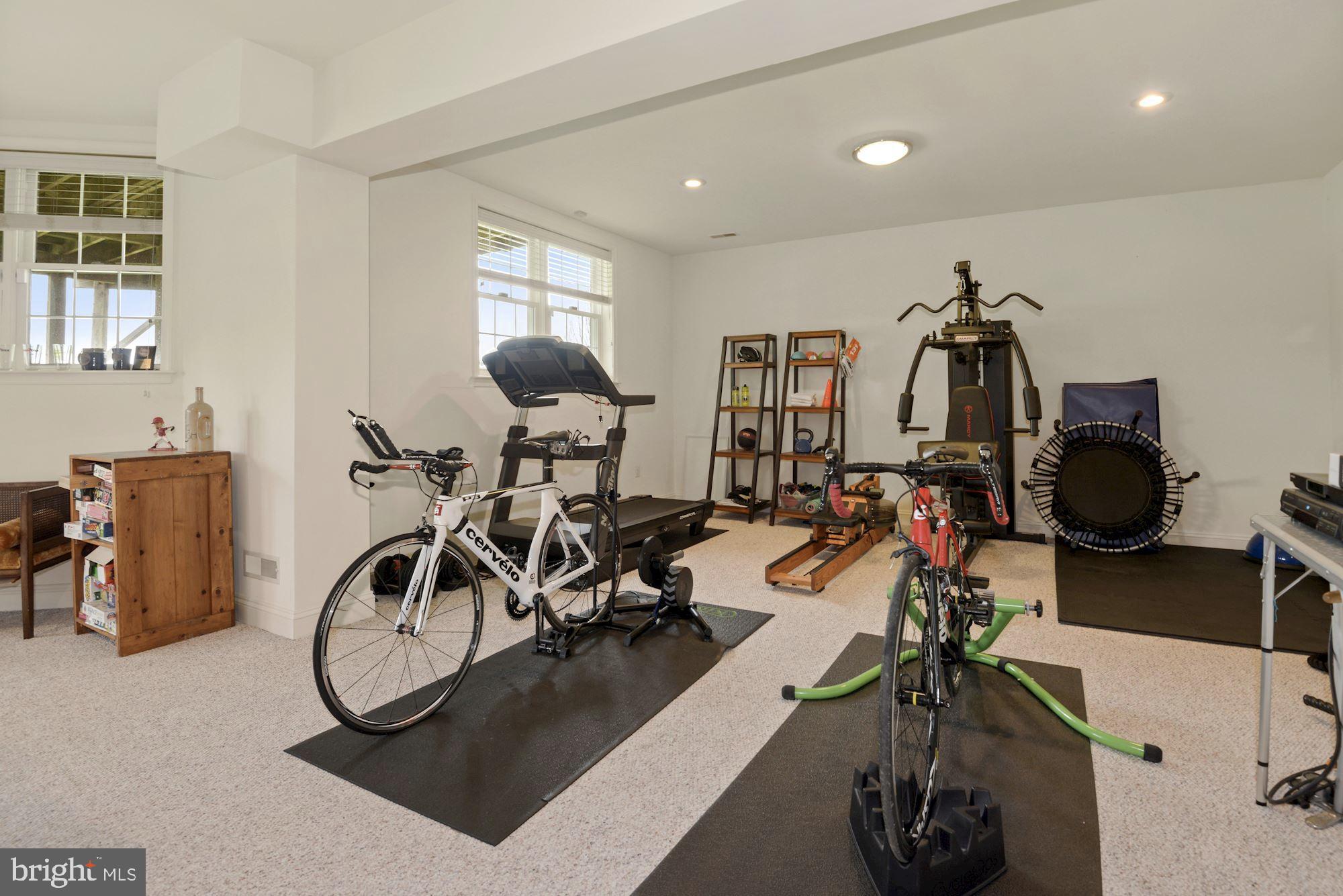 ESTATES AT LOWES - Residential