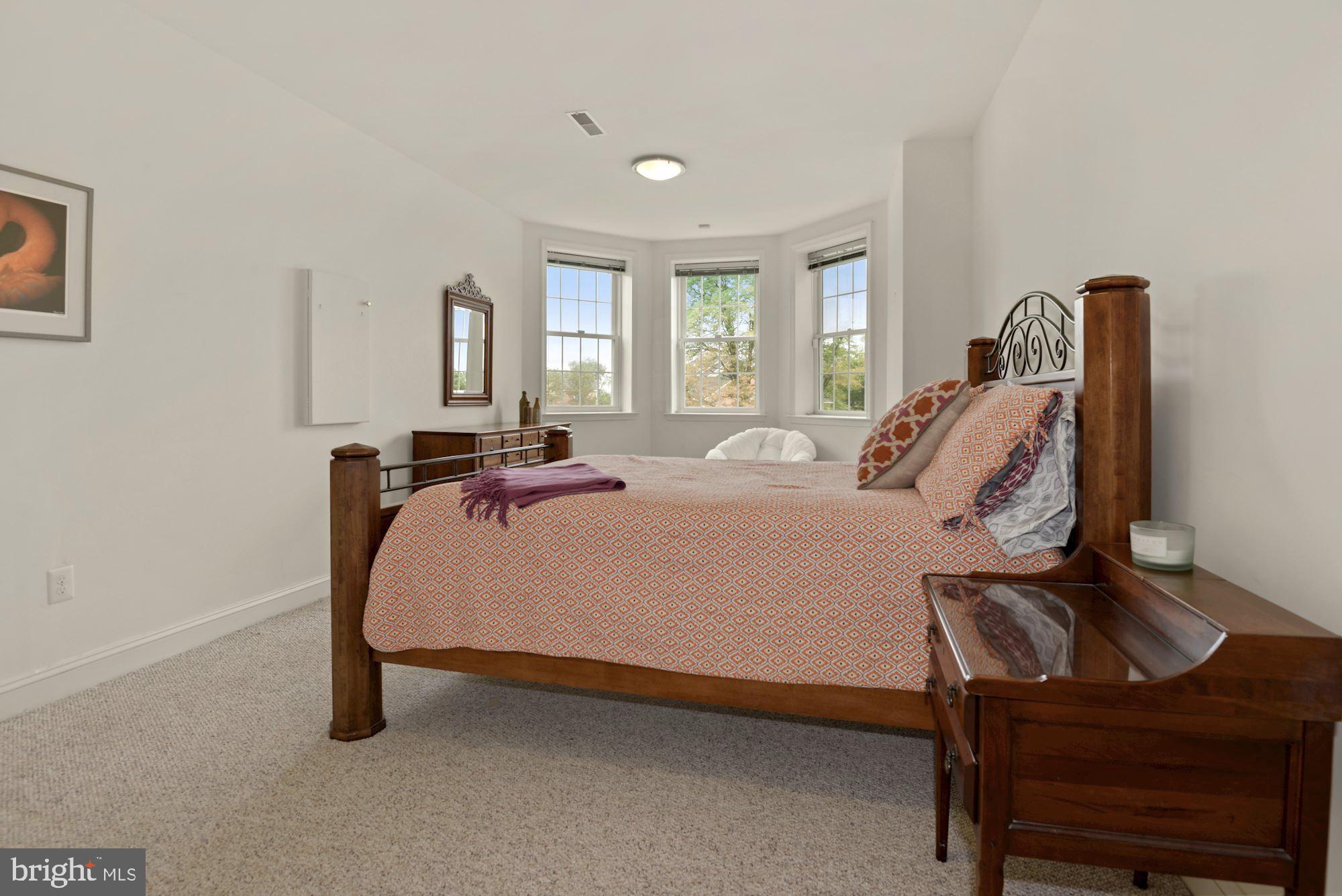 ESTATES AT LOWES - Residential