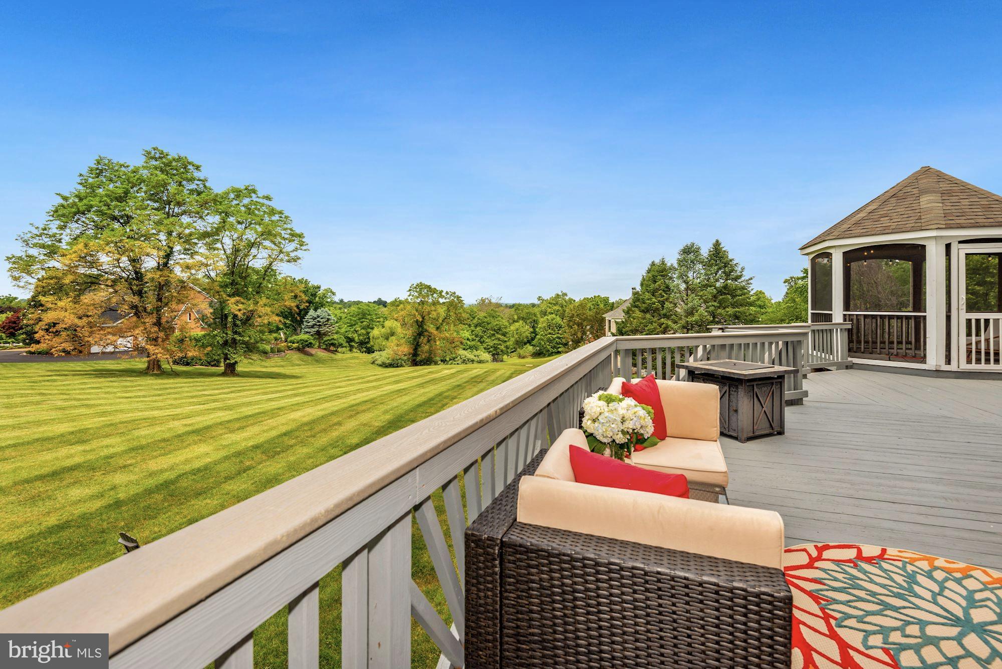 ESTATES AT LOWES - Residential