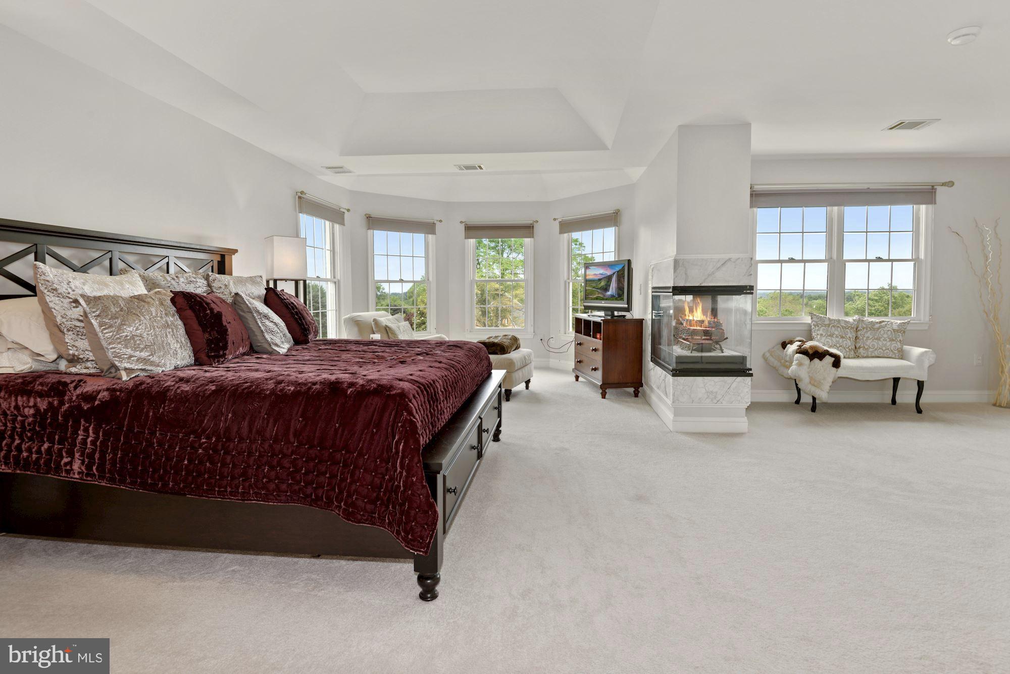 ESTATES AT LOWES - Residential