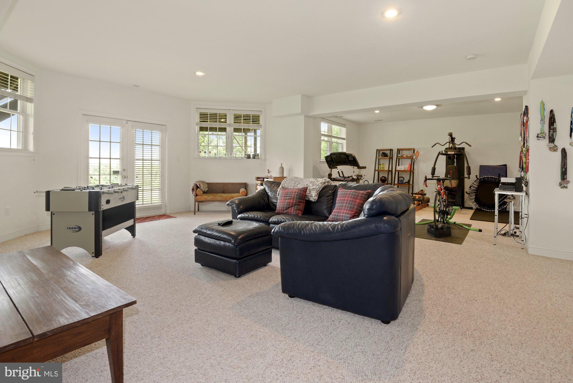 ESTATES AT LOWES - Residential