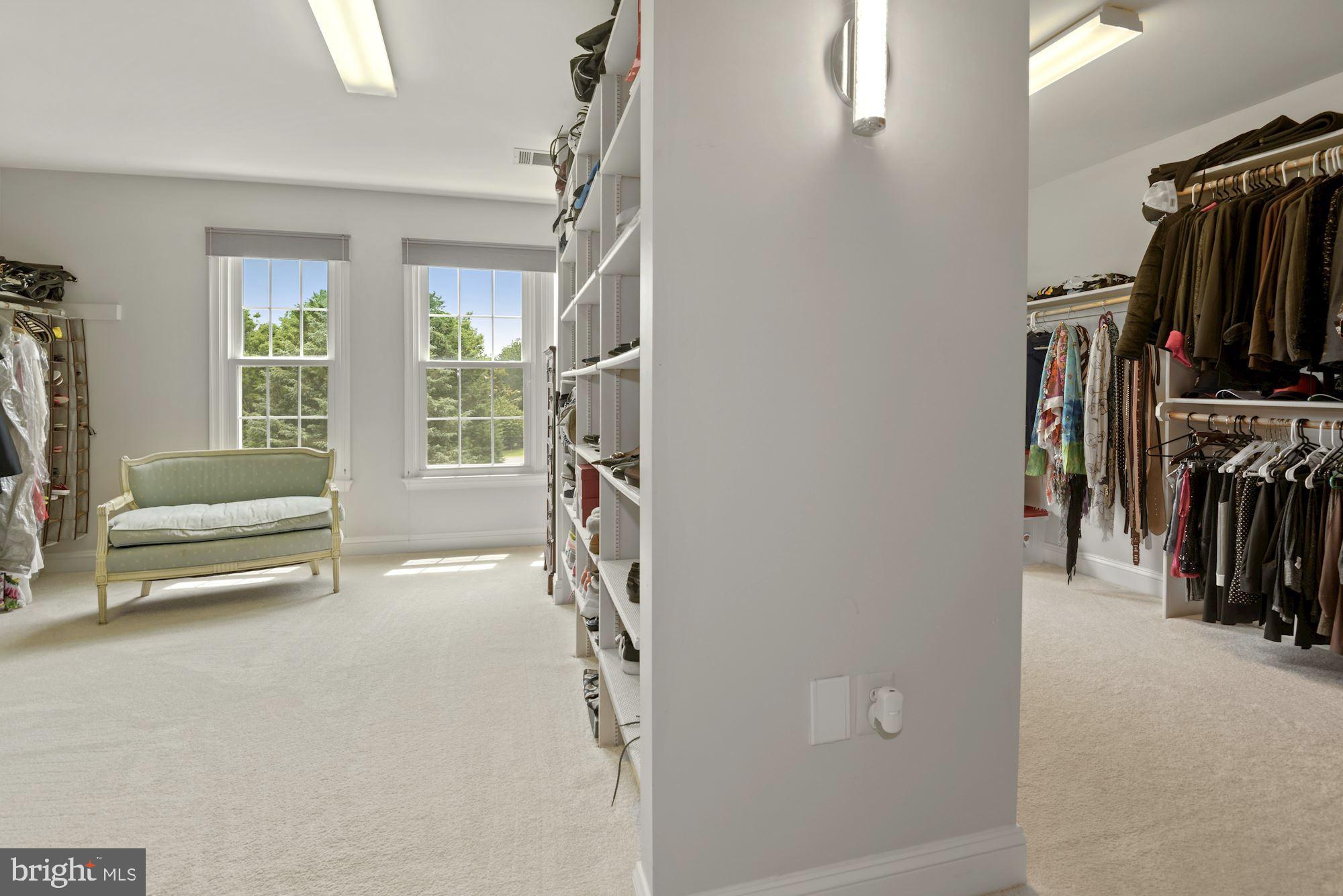 ESTATES AT LOWES - Residential