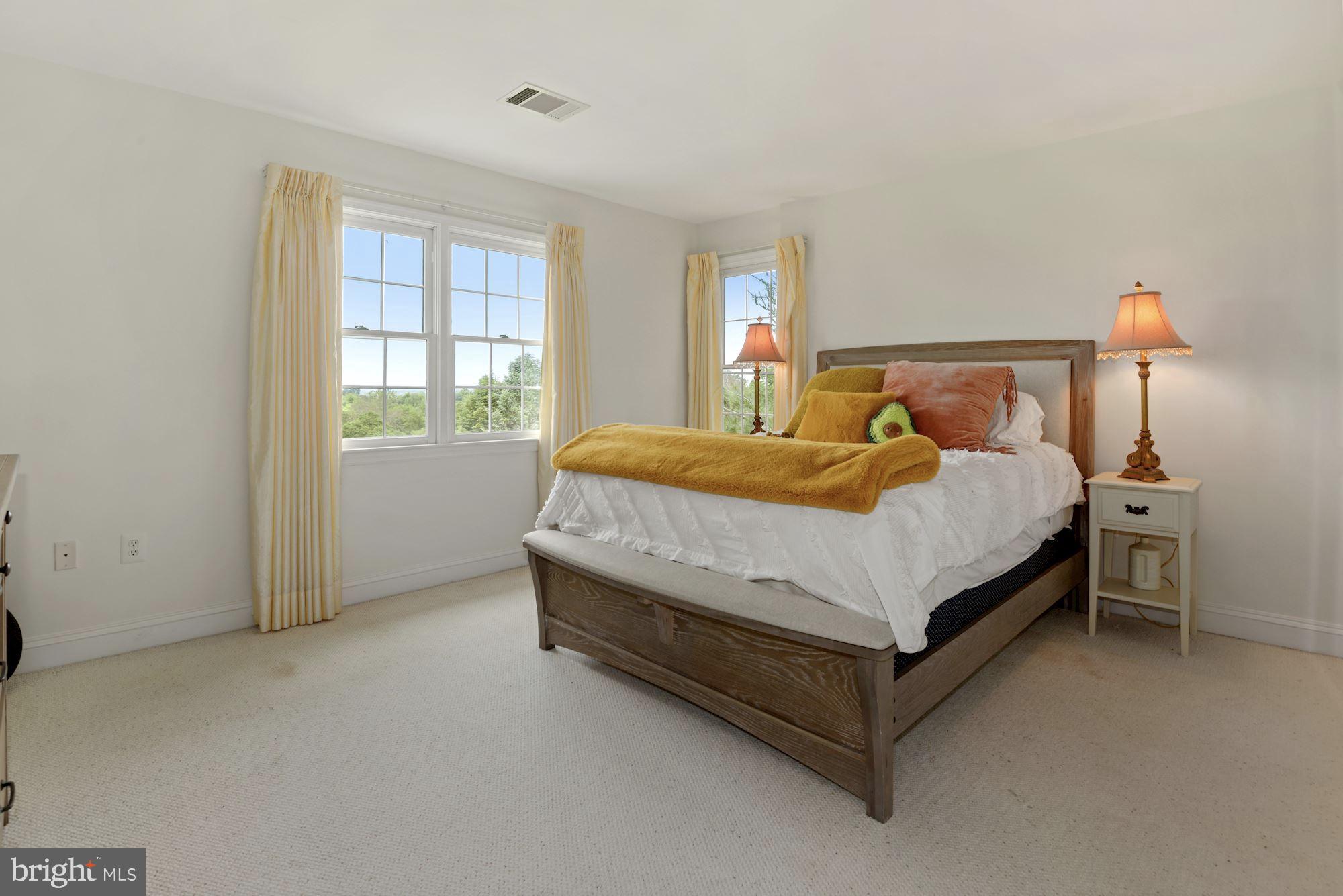 ESTATES AT LOWES - Residential