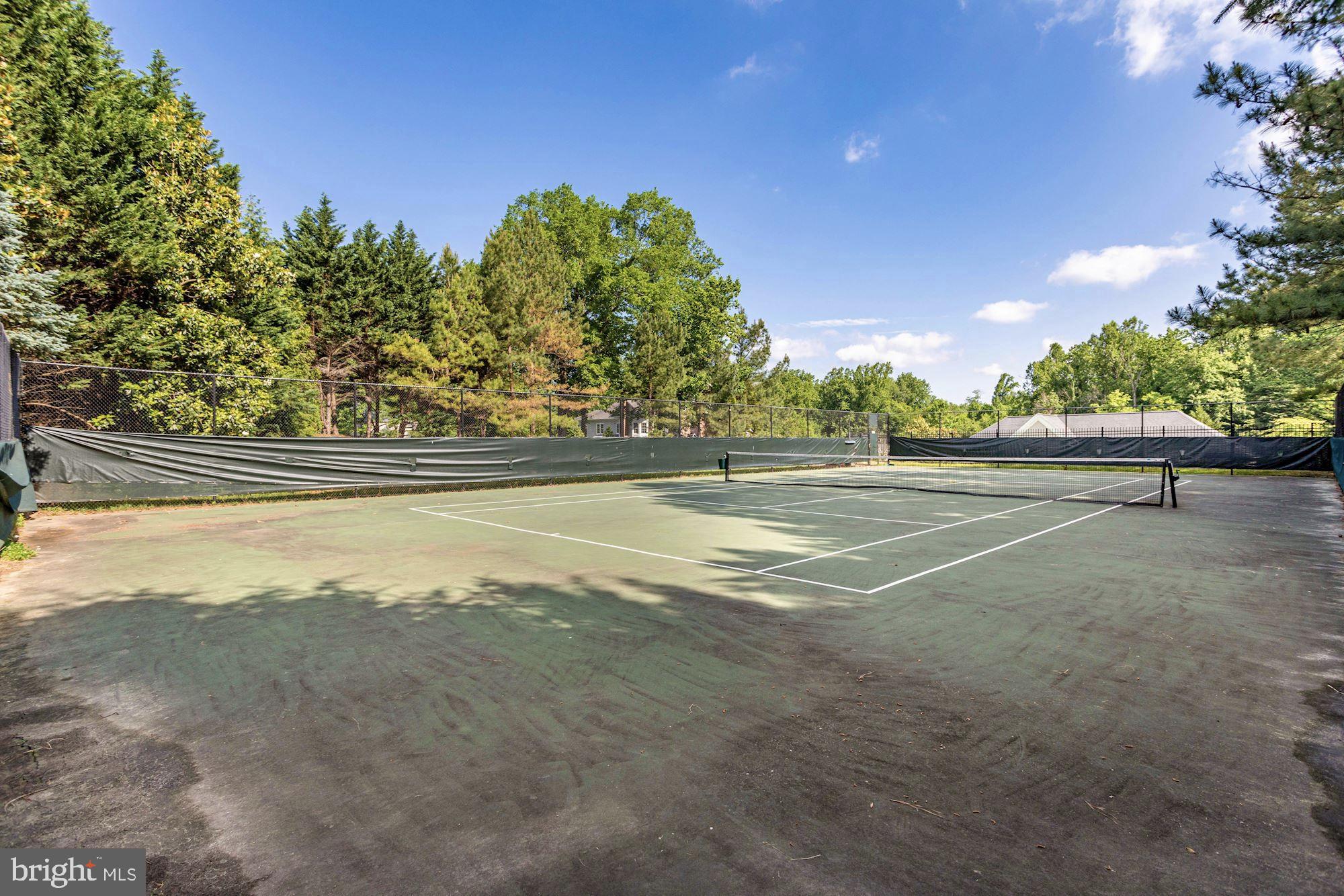 ESTATES AT LOWES - Residential