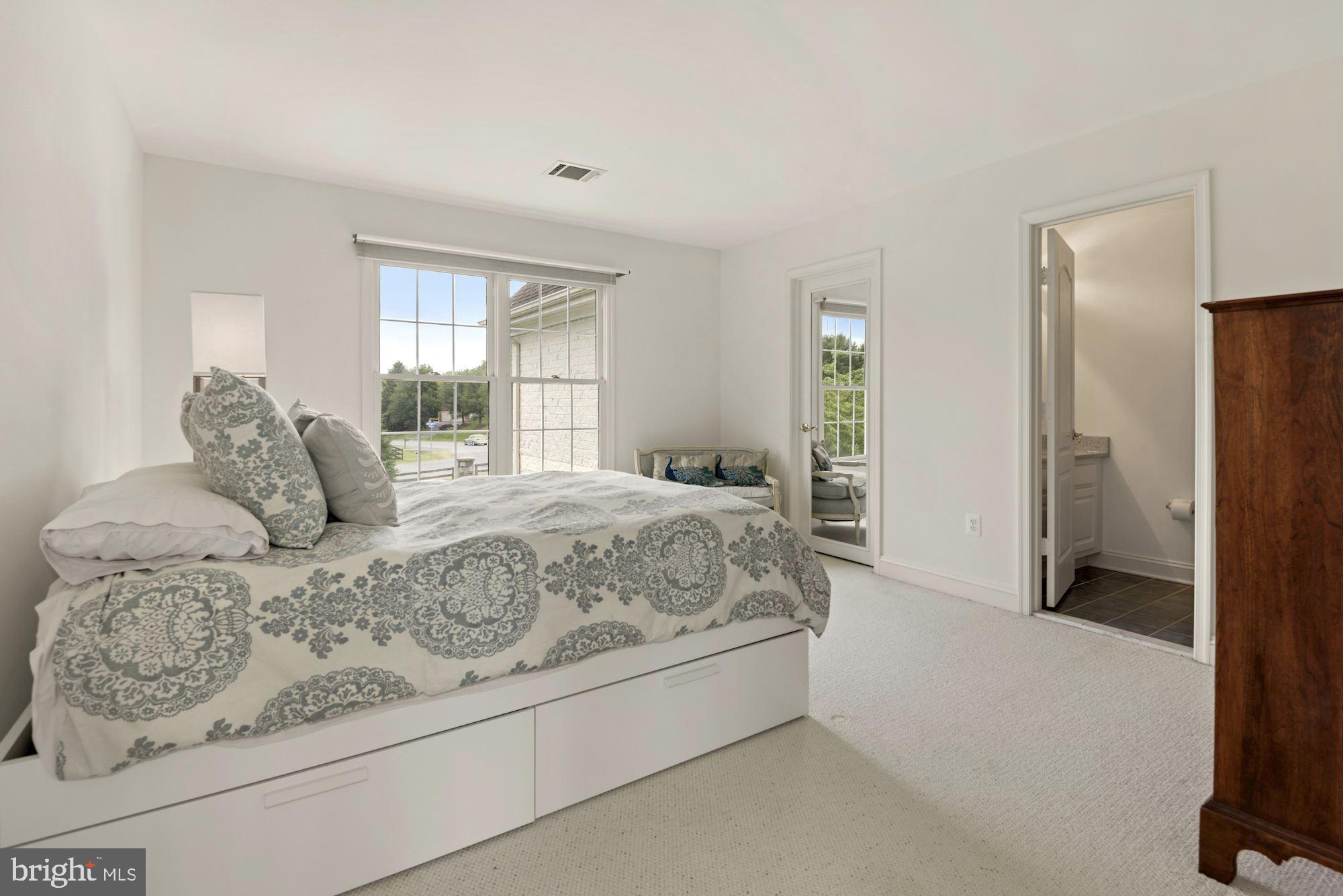 ESTATES AT LOWES - Residential