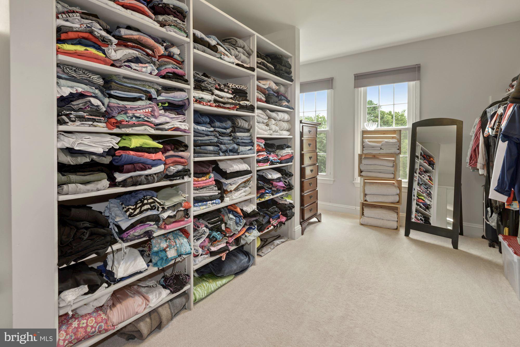 ESTATES AT LOWES - Residential