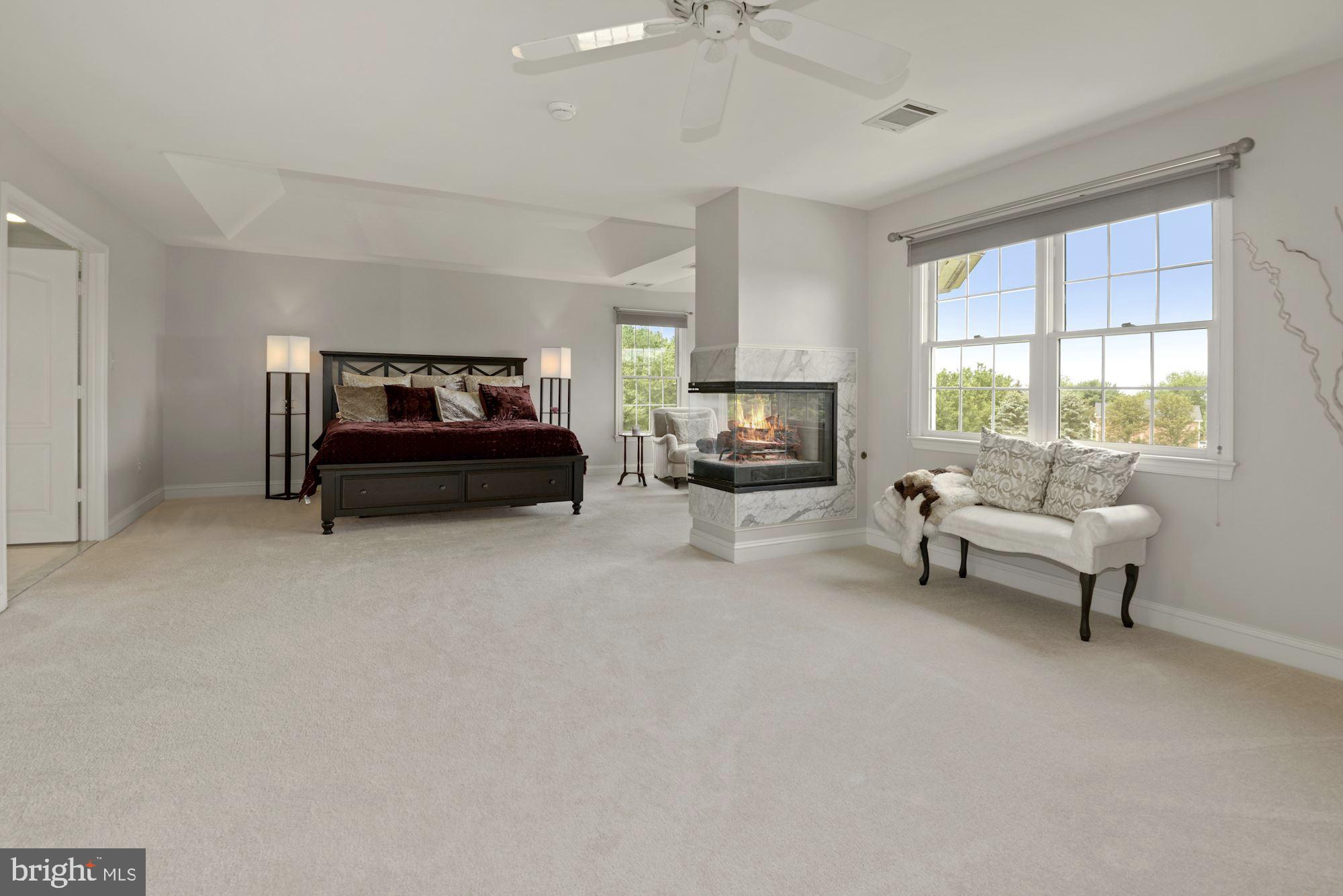 ESTATES AT LOWES - Residential