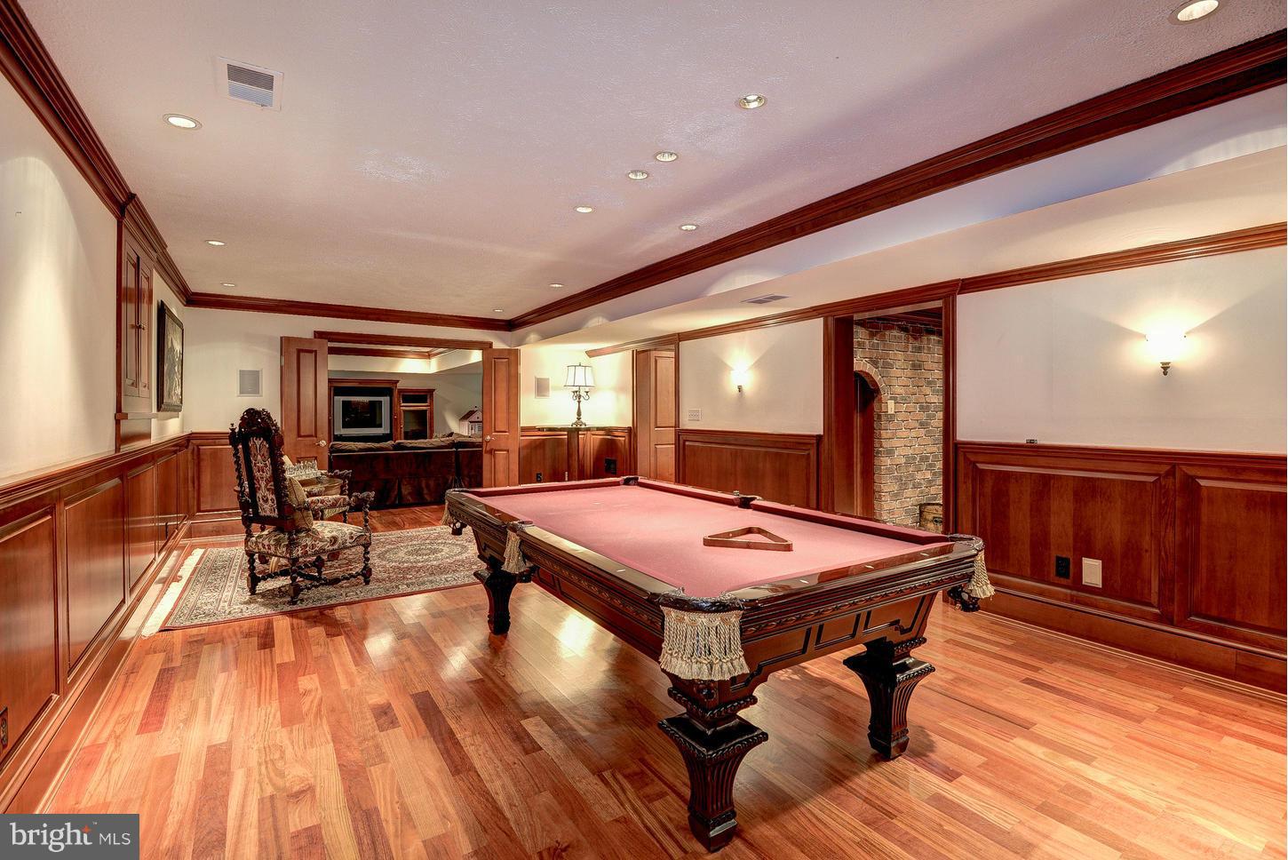 SUMMERWOOD - Residential