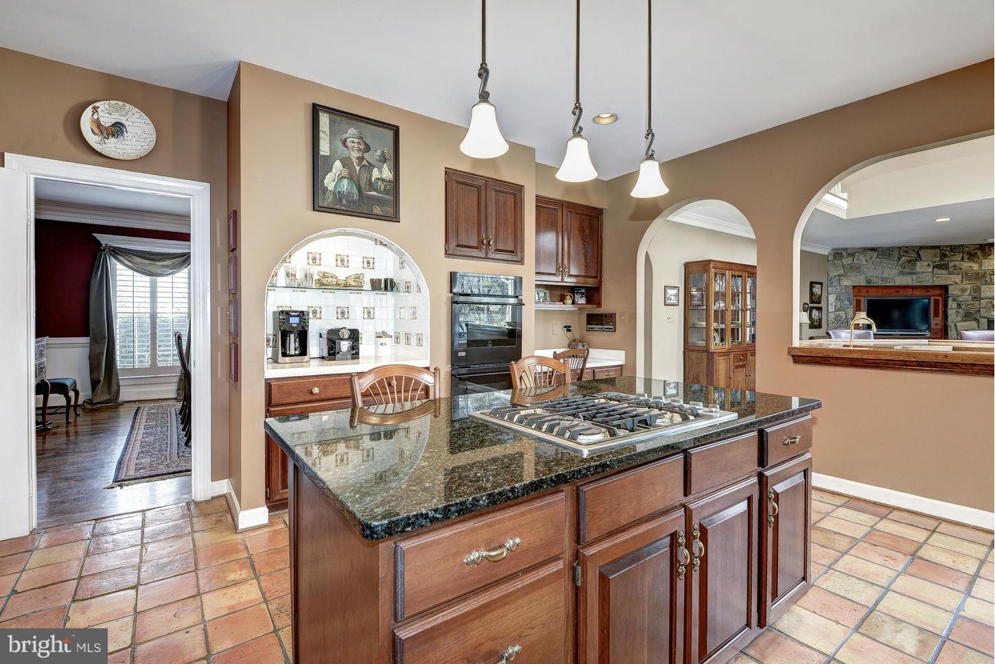 SUMMERWOOD - Residential