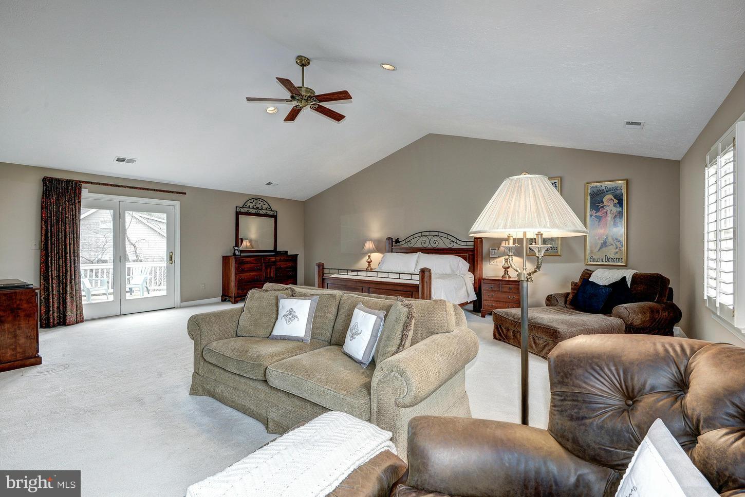 SUMMERWOOD - Residential