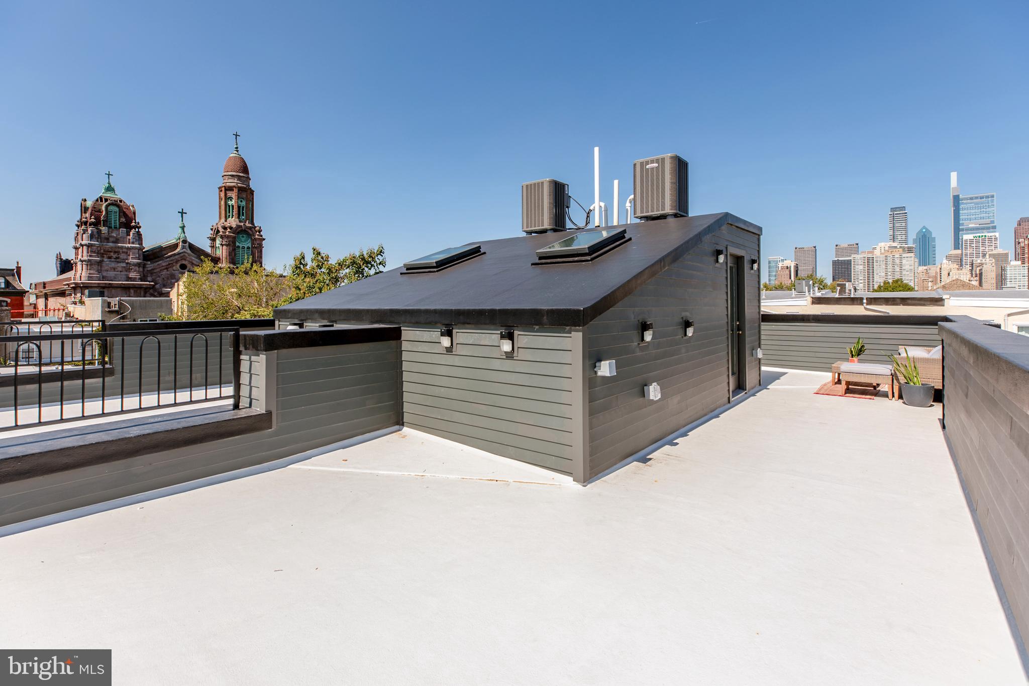 GRADUATE HOSPITAL - Residential