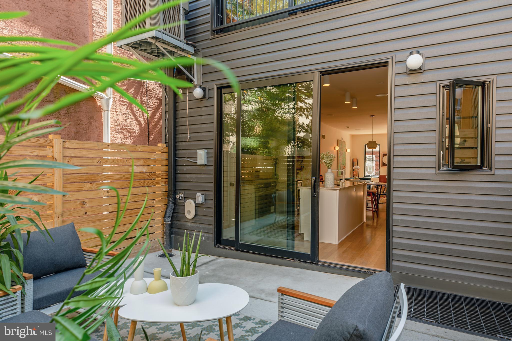 GRADUATE HOSPITAL - Residential