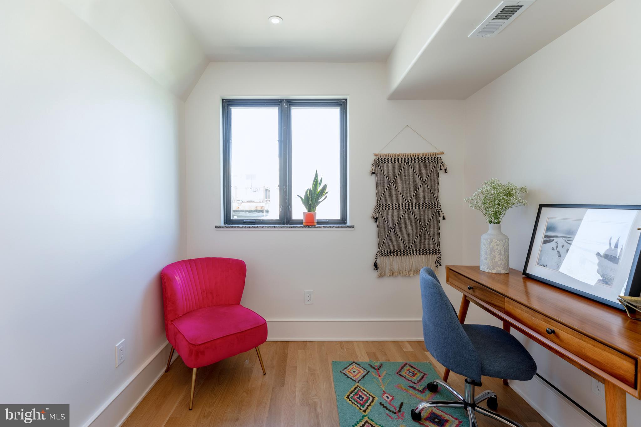 GRADUATE HOSPITAL - Residential