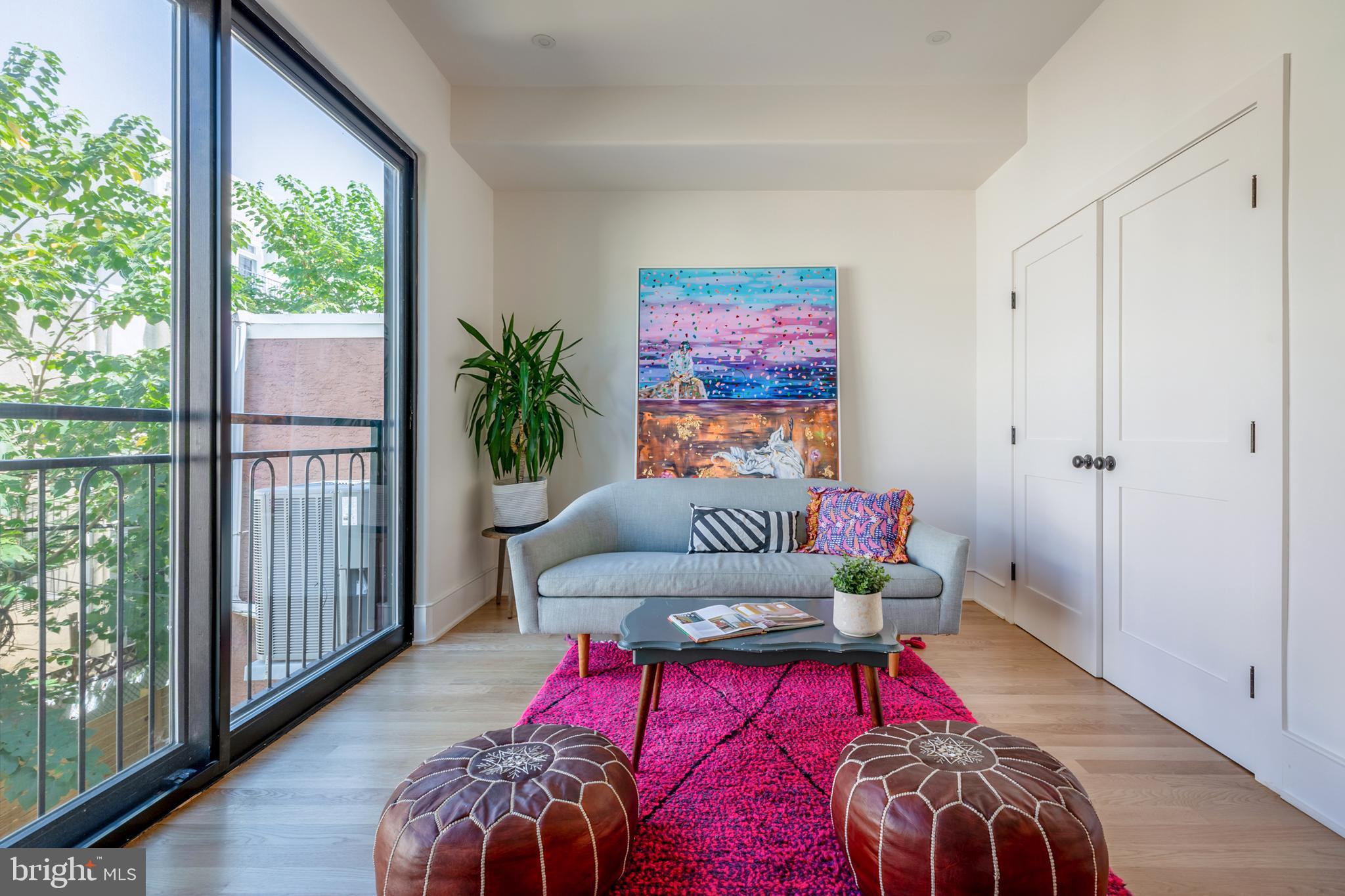 GRADUATE HOSPITAL - Residential