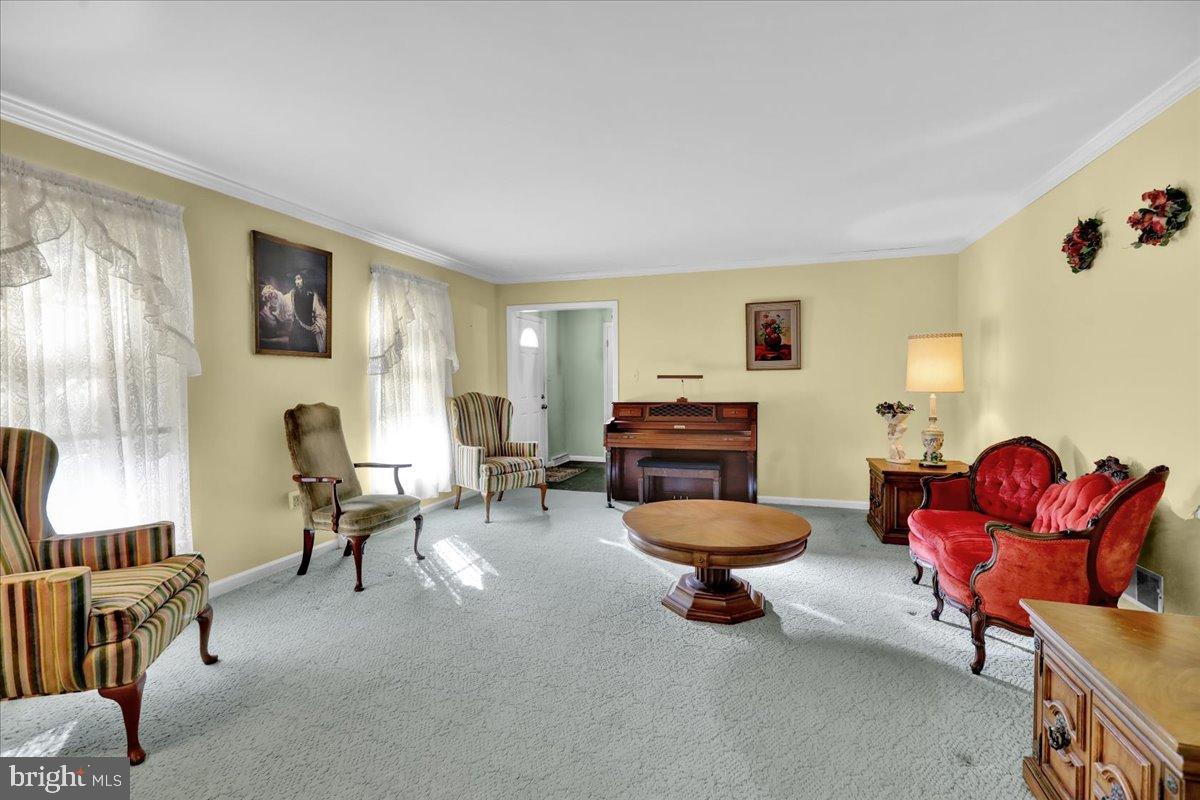 WILSHIRE MEADOWS - Residential